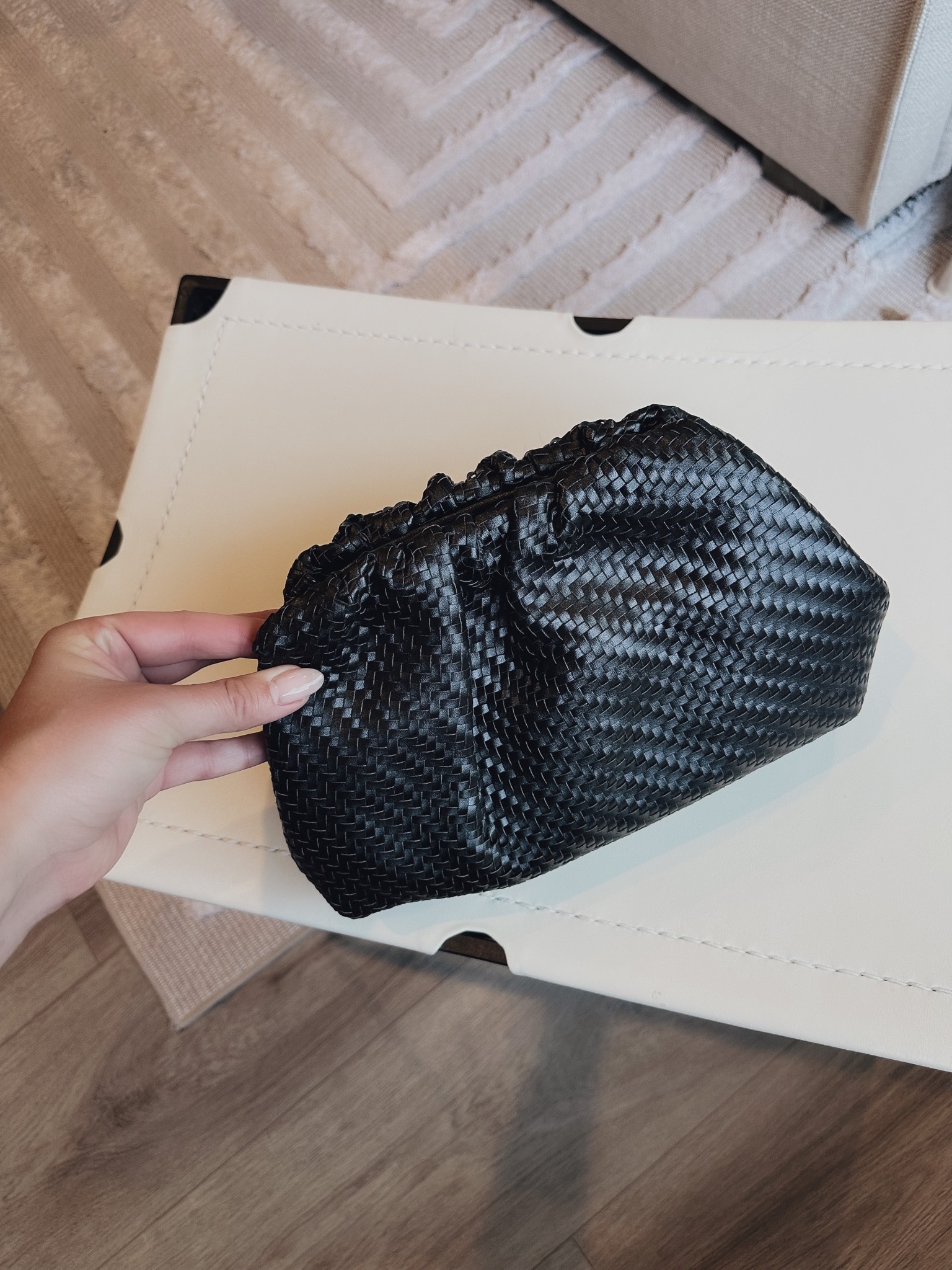 My new favorite clutch. 

#LTKitbag #LTKstyletip #LTKSeasonal