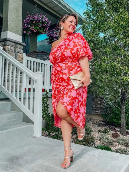 Wedding guest outfit inspiration size 14 style All dress sandals are tts, clutch and wedding guest bags linked Dress is a xxl for a loose fit (sized up one)

#LTKcurves #LTKSeasonal #LTKstyletip