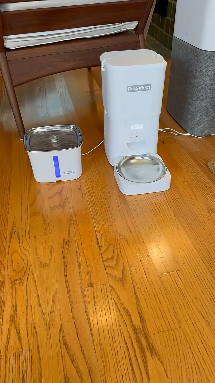 Never Miss a Meal: PetSafe FlexFeed Smart Auto Feeder #ad