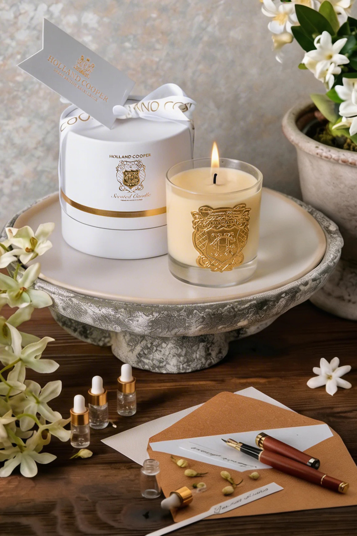 Single Wick Candle (Jasmine Flowers) | Holland Cooper