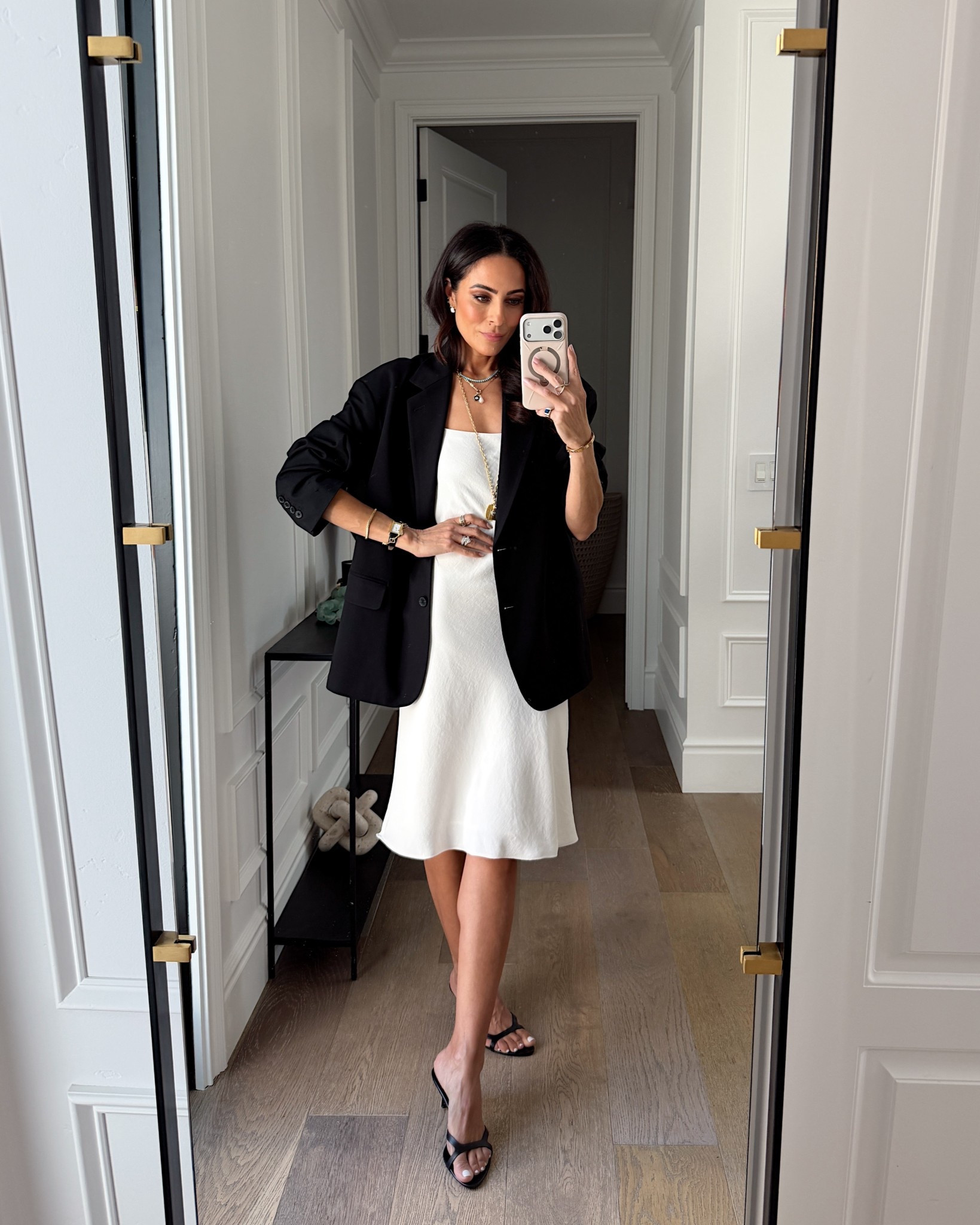 The perfect white dress! 🤍

#LTKstorytime #LTKmorningroutine #LTKSeasonal