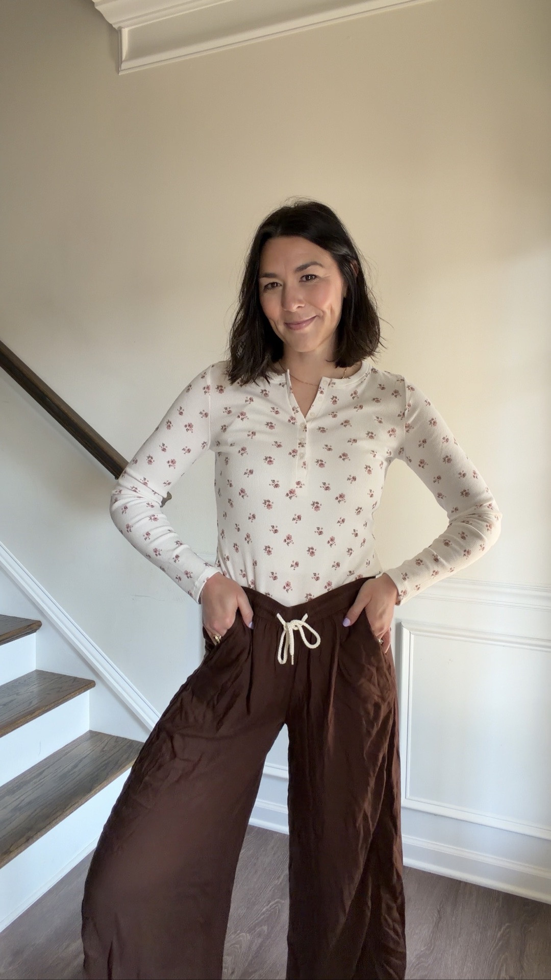 @kohls try on haul for late summer/early fall 🍂 

Wearing mediums & 6 tall in everything (run tts)

Denim comes in petite/regular/tall length options & tons of washes! 

Flowy pants definitely run longer (no length options but definitely tall girl friendly!)

#LTKTall #LTKWorkwear #LTKPetite