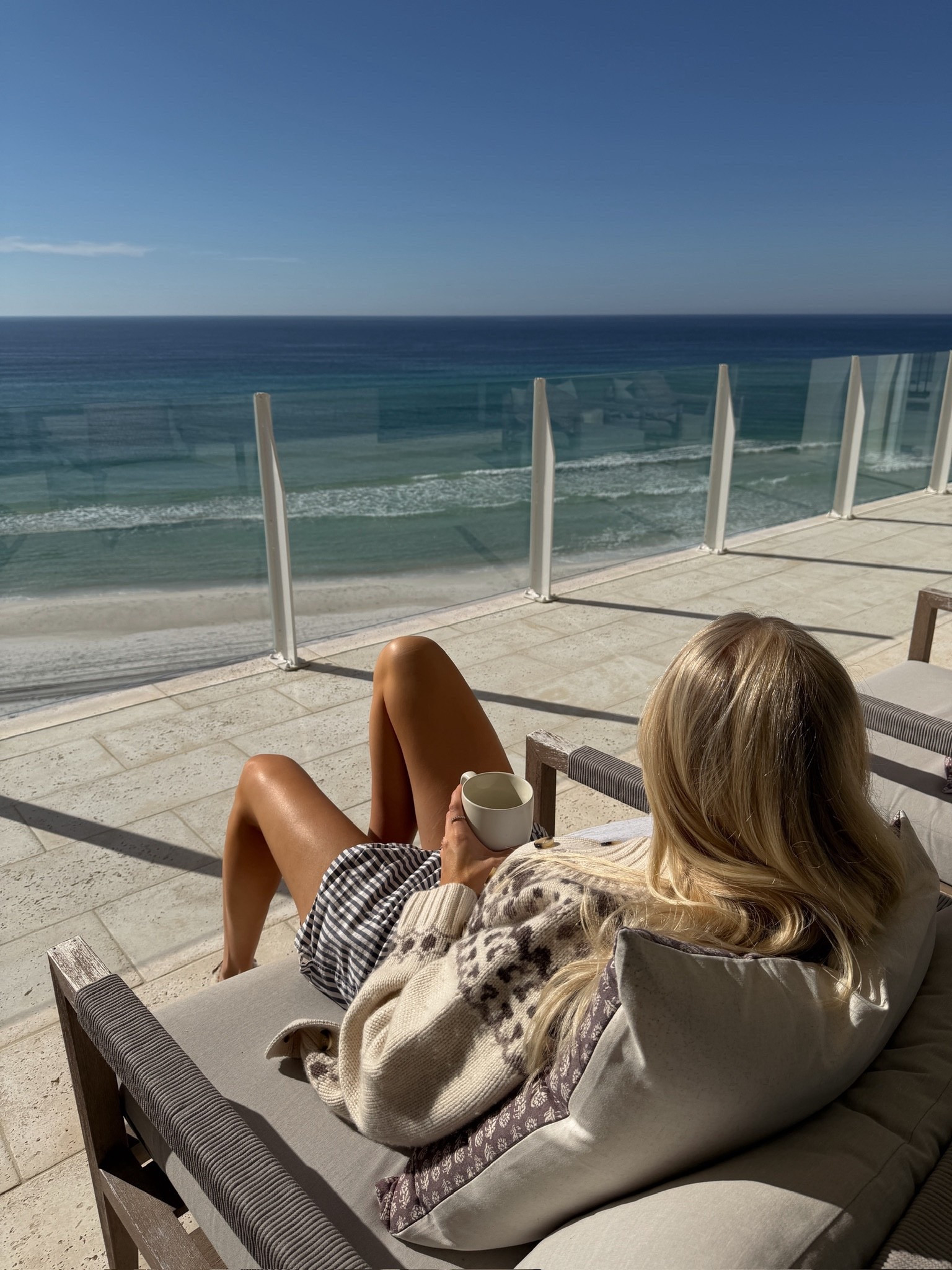 Wearing small in tee and cardigan, linked similar boxers, shoes are tts! #kathleenpost

Winter lounge wear, winter beach wear, beach travel winter



#LTKSeasonal #LTKdayinmylife #LTKTravel