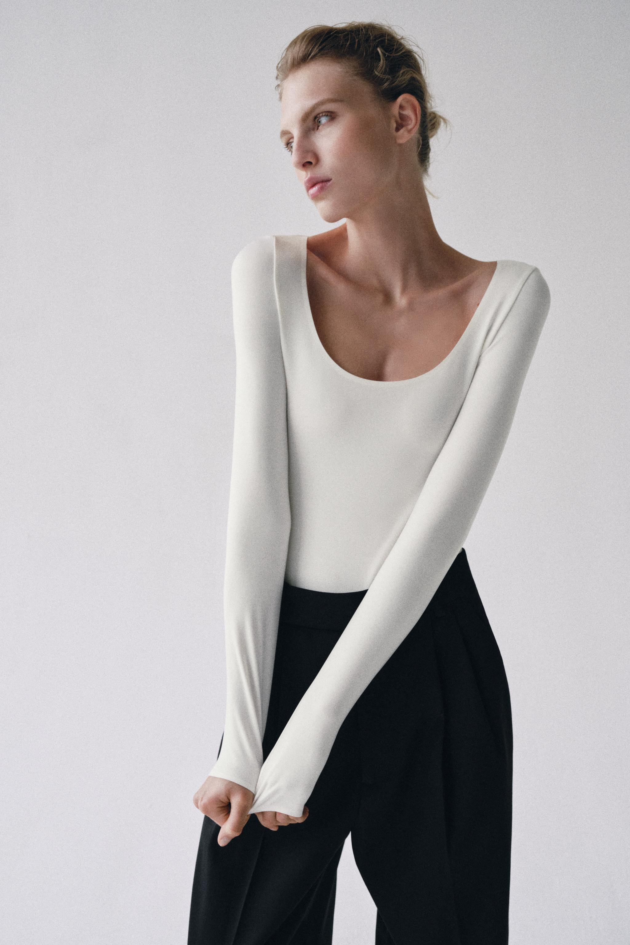 SCOOP-NECK BODYSUIT | Zara UK