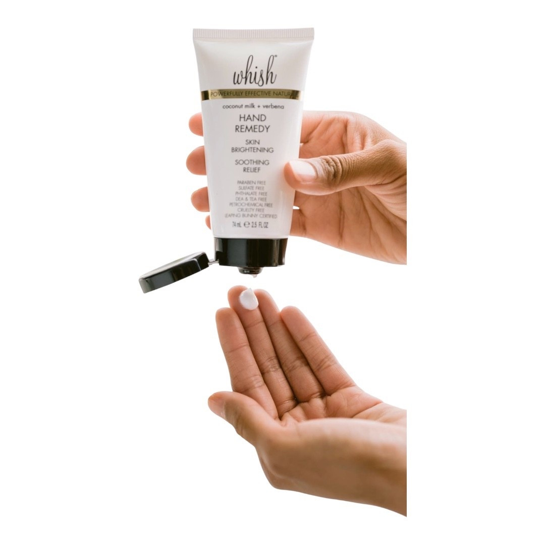 Hydrating hand cream with coconut milk + verbena that helps soothe and brighten dry hands. Perfect for everyday soft skin. ✨

Hydrating hand cream with coconut milk + verbena that helps soothe and brighten dry hands. Perfect for everyday soft skin. ✨
#Whish
#LTKBeauty
#LTKPartner
#WhishBeauty
#HandCare
#SelfCareEssentials