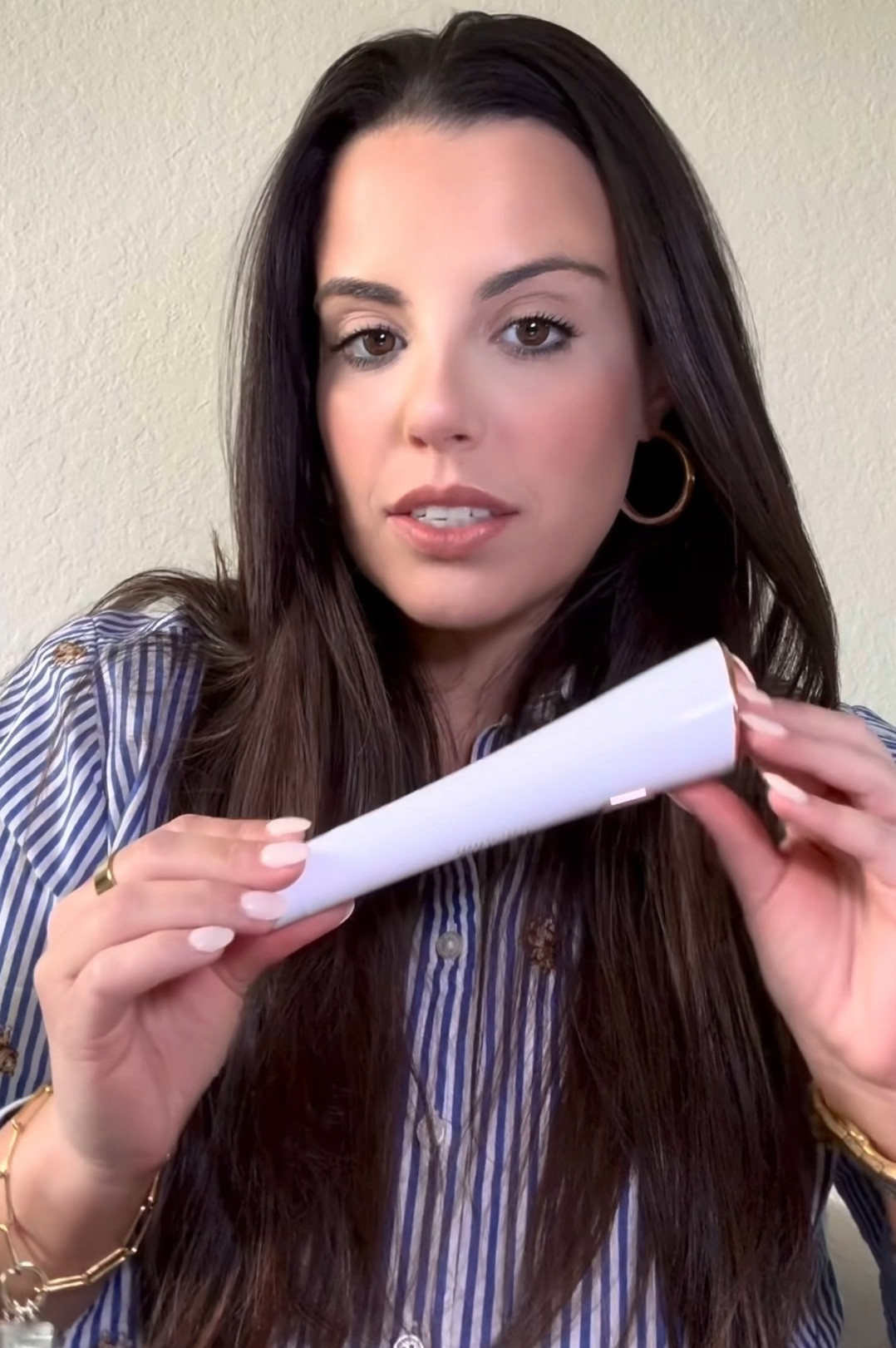 If you are looking for an anti-aging, acne treatment that combats both issues in just 3 minutes, then look no further than the Revive Light Therapy Glo Lux device. This device uses red light therapy to combat fine lines and wrinkles, as well as a blue light therapy that removes buildup responsible for acne. With back to school, you not only can worry less about acne, but also get 15% off your purchases through 8/24 with code BACKTOSCHOOL. If you haven’t tried it out, I highly recommend! 🖤 #ad #revive #ledtechnologies #lighttherapy #antiaging #nomoreacne

#LTKBacktoSchool #LTKSaleAlert #LTKBeauty
