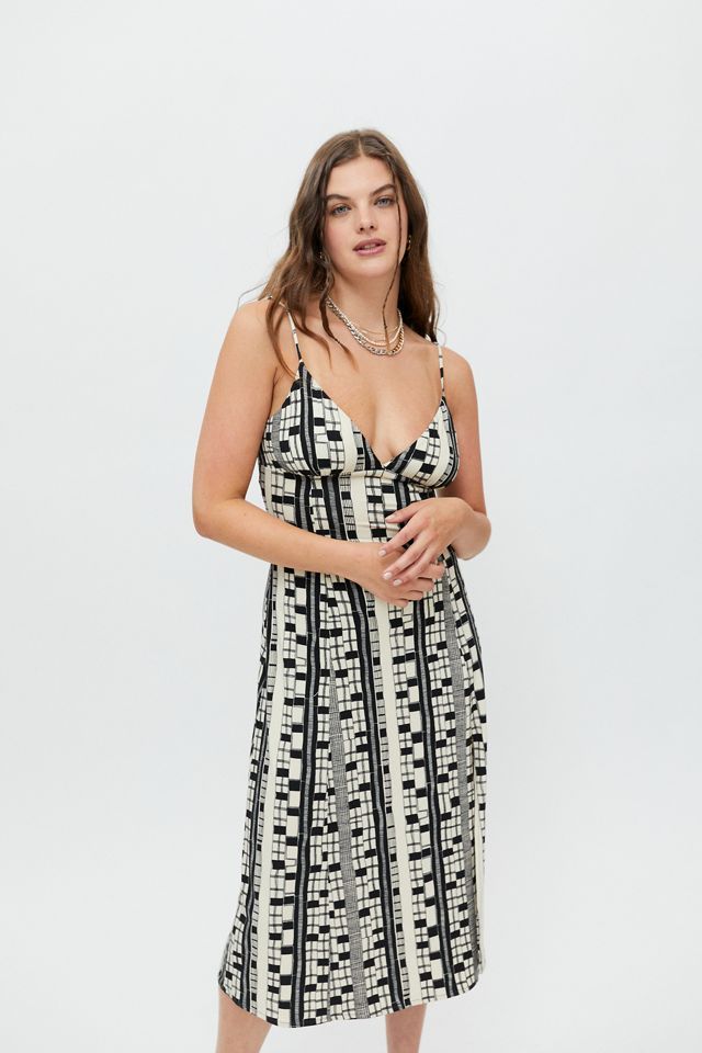 UO Ashley Knit Midi Dress | Urban Outfitters (US and RoW)