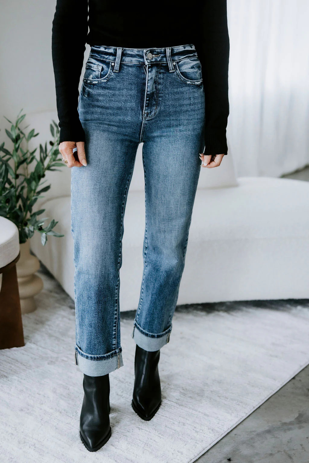 Martie Petra Cuffed Straight Jeans | Lauriebelles