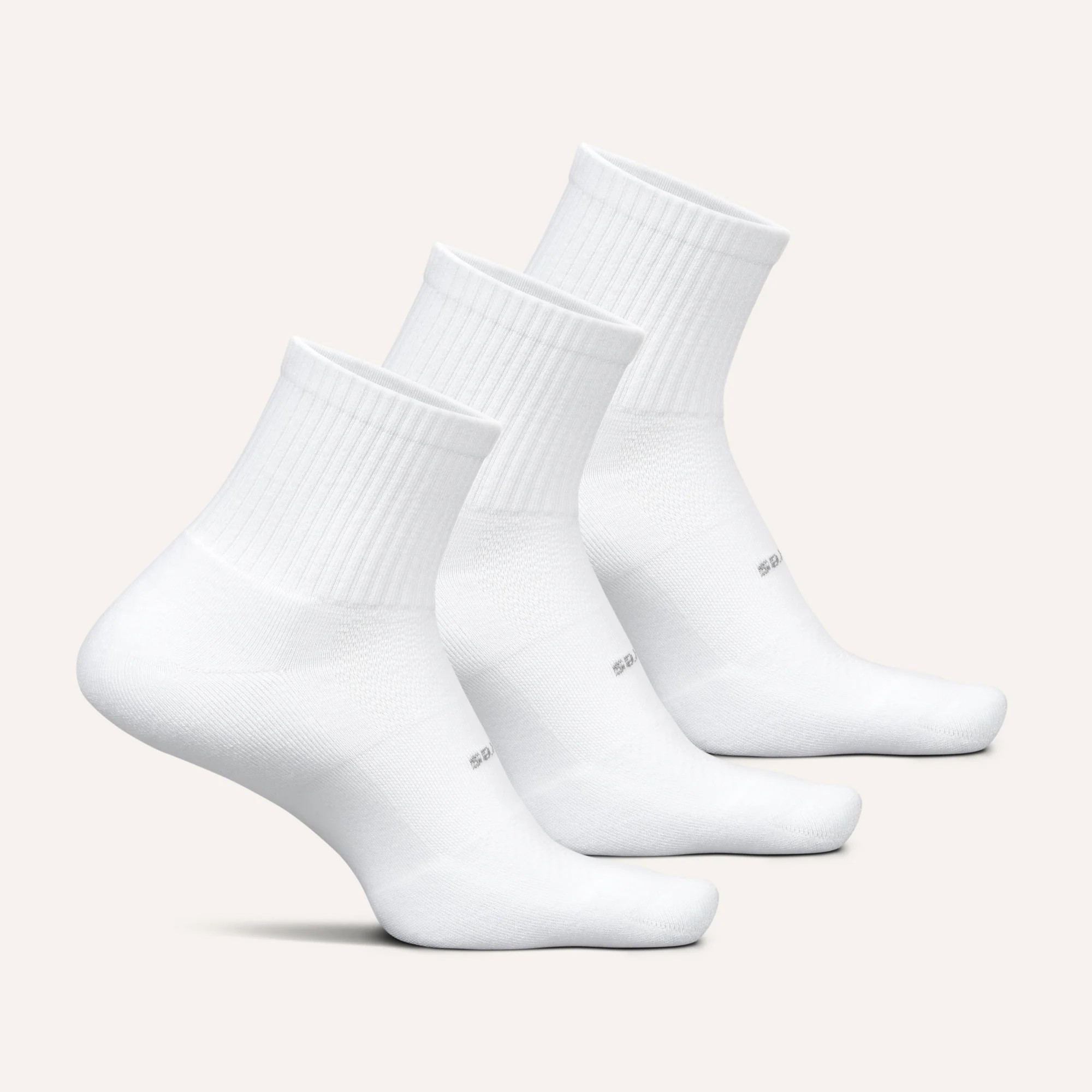 High Performance Max Cushion Quarter Tall 3 Pack White Mix / MEDIUM | Feetures