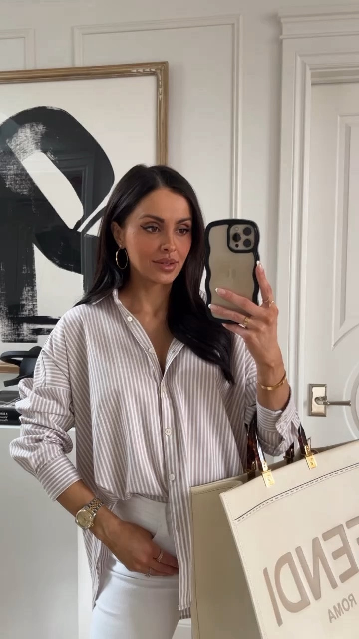 Casual spring outfit ideas
Cella Jane x Splendid collection picks
Stripe button up wearing an XS


#LTKstyletip #LTKfindsunder100 #LTKtravel