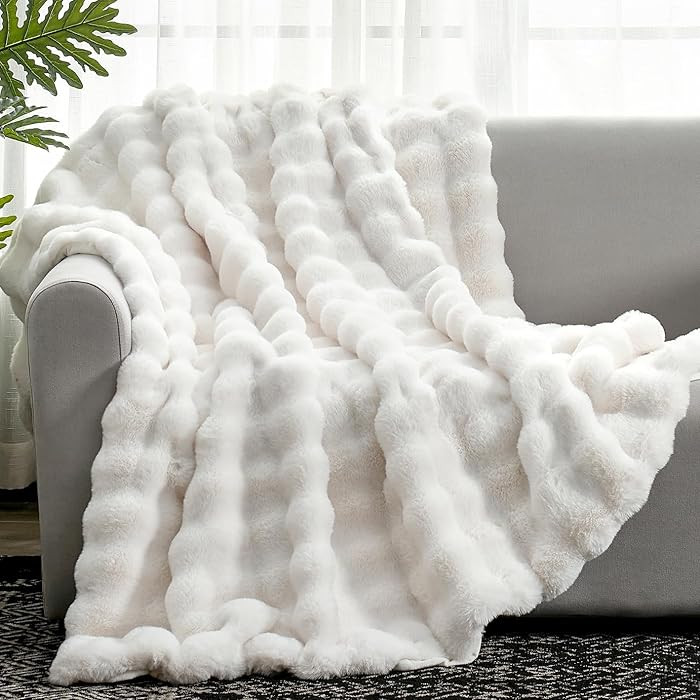Cozy Bliss Soft Plush Faux Fur Thick Fuzzy Bubble Throw Blanket | Amazon (US)