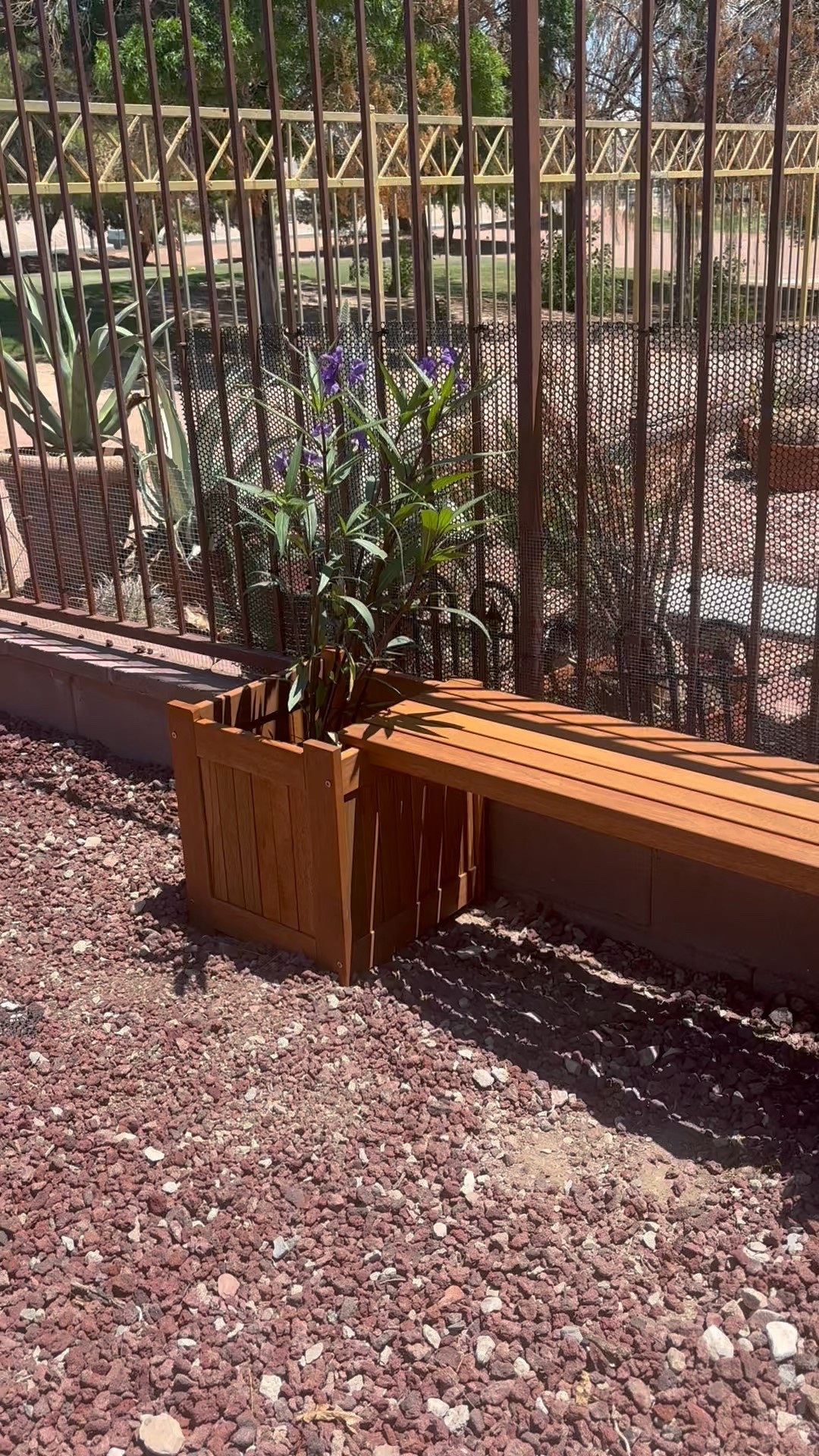 Look at this cute planter bench I got for my back yard! It’s perfect 🤩 

#LTKHome #LTKFindsUnder100 #LTKSeasonal