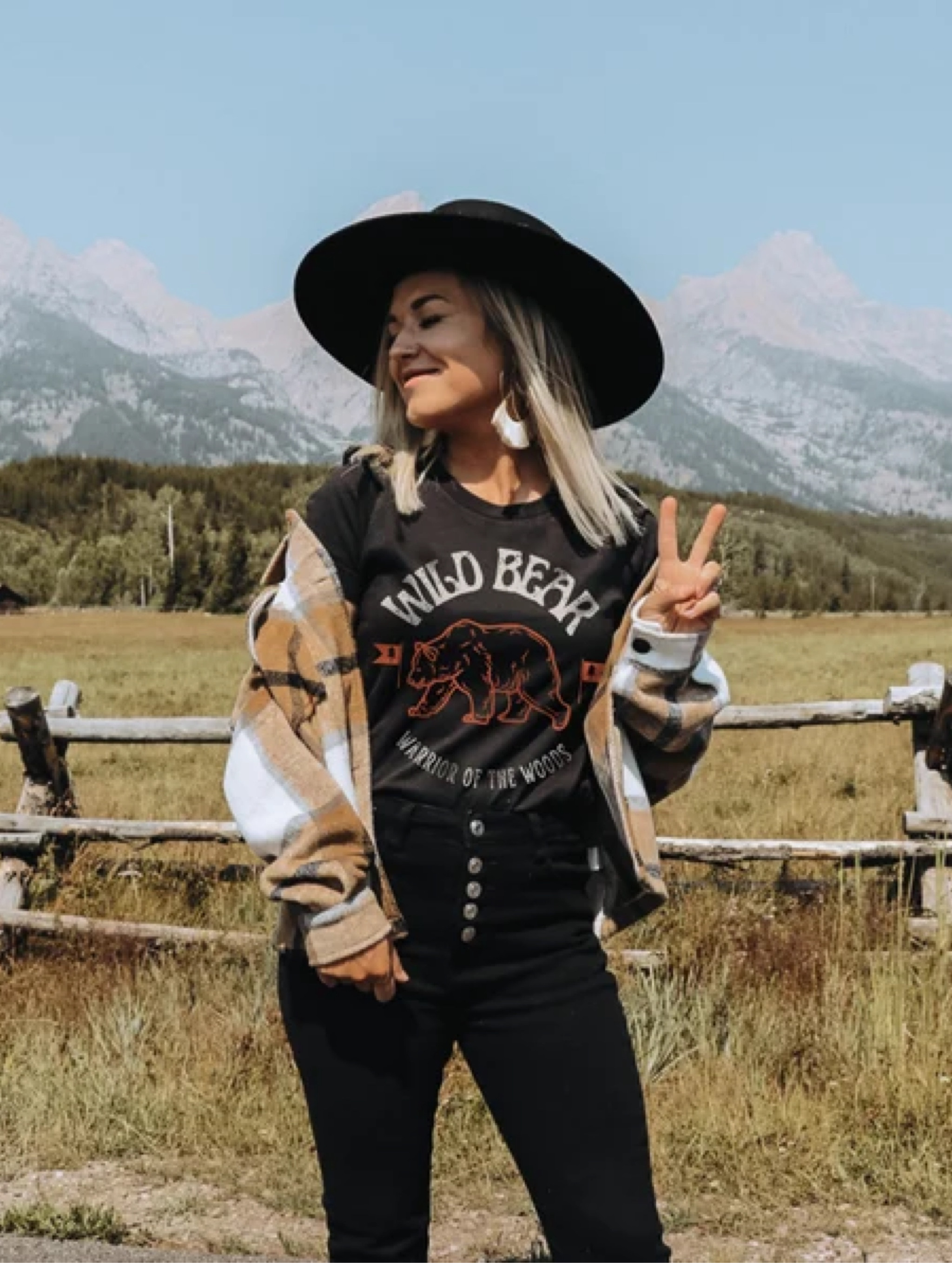 New! Wild Bear Tee
True to size. Size up 1-2 sizes for an oversized fit. 
Lightweight Tshirt 

#LTKFindsUnder100 #LTKFindsUnder50 #LTKBacktoSchool