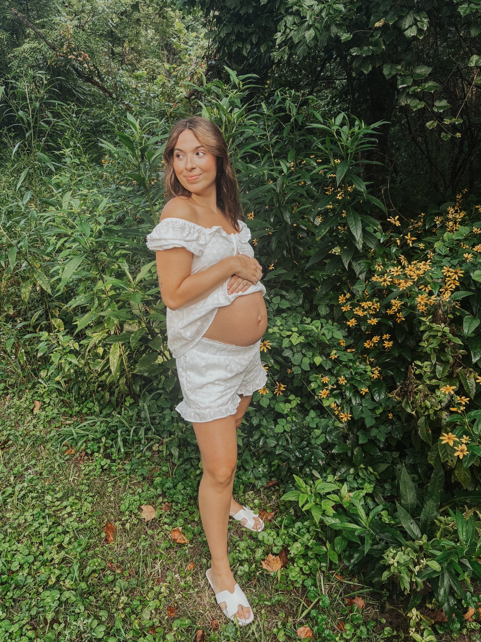 Maternity set from Kohl’s! The perfect photoshoot outfit or outfit for spring/summer! 

#LTKBump #LTKgrwm #LTKootd