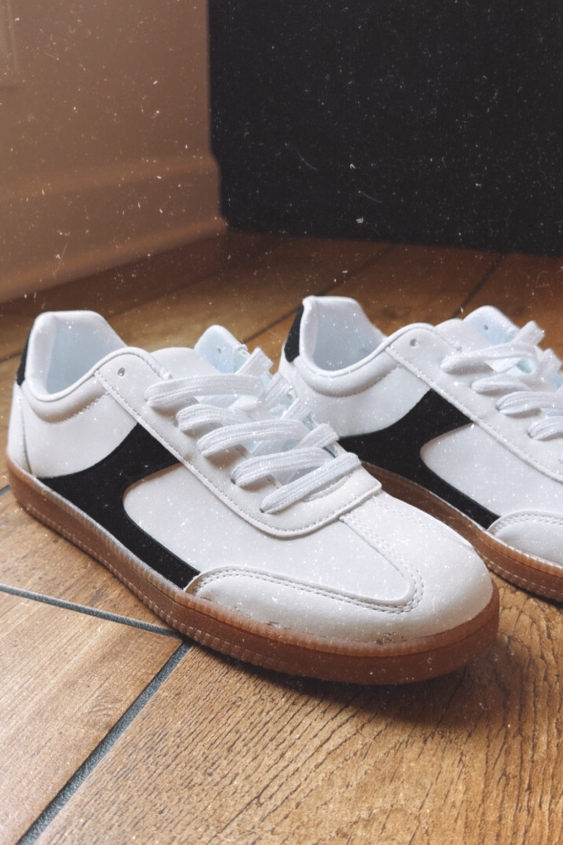 Walmart sneakers 

#LTKShoeCrush