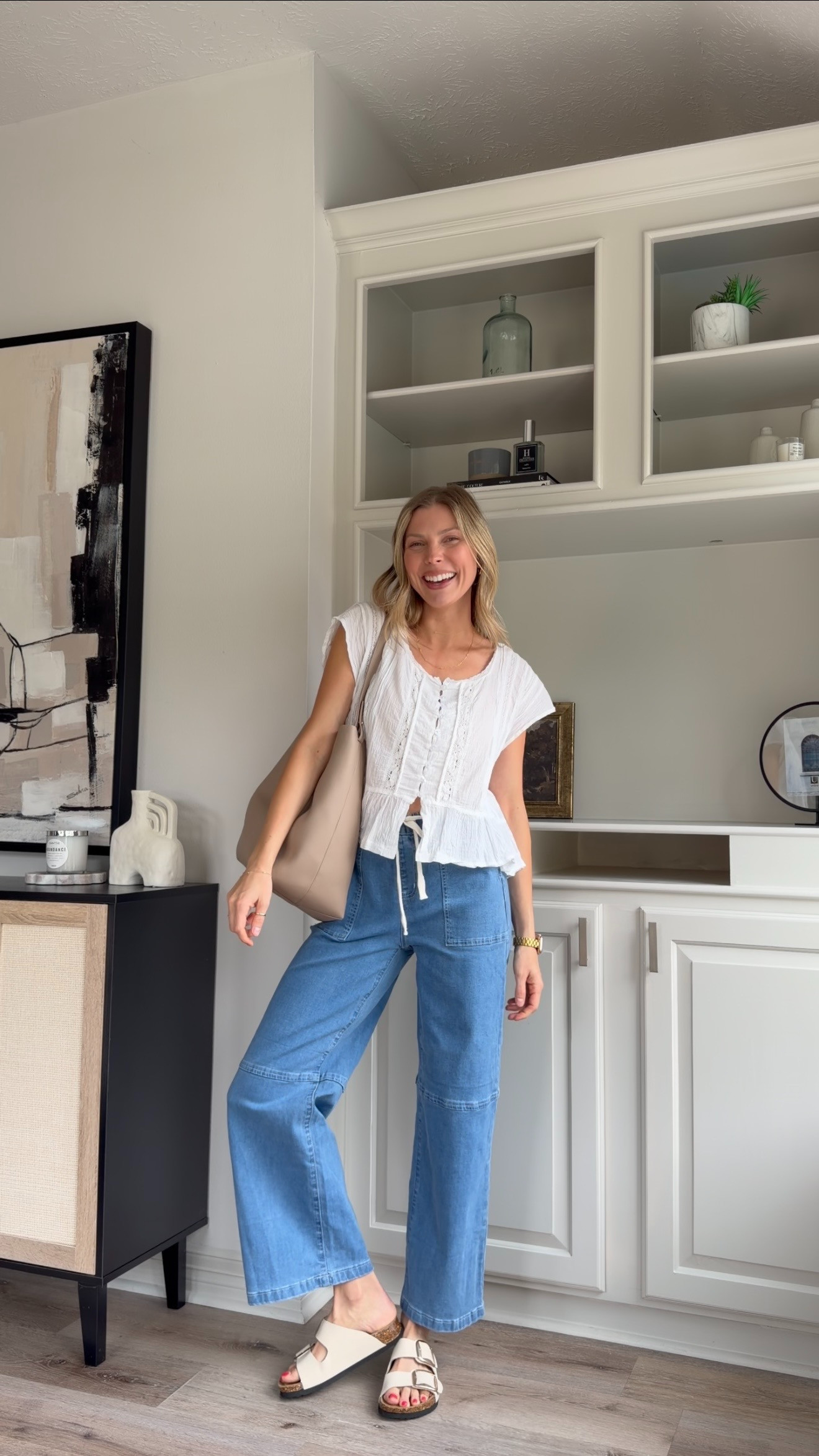 Nursing friendly summer outfit inspo | Wearing S in top + 4 drawstring denim
 

 