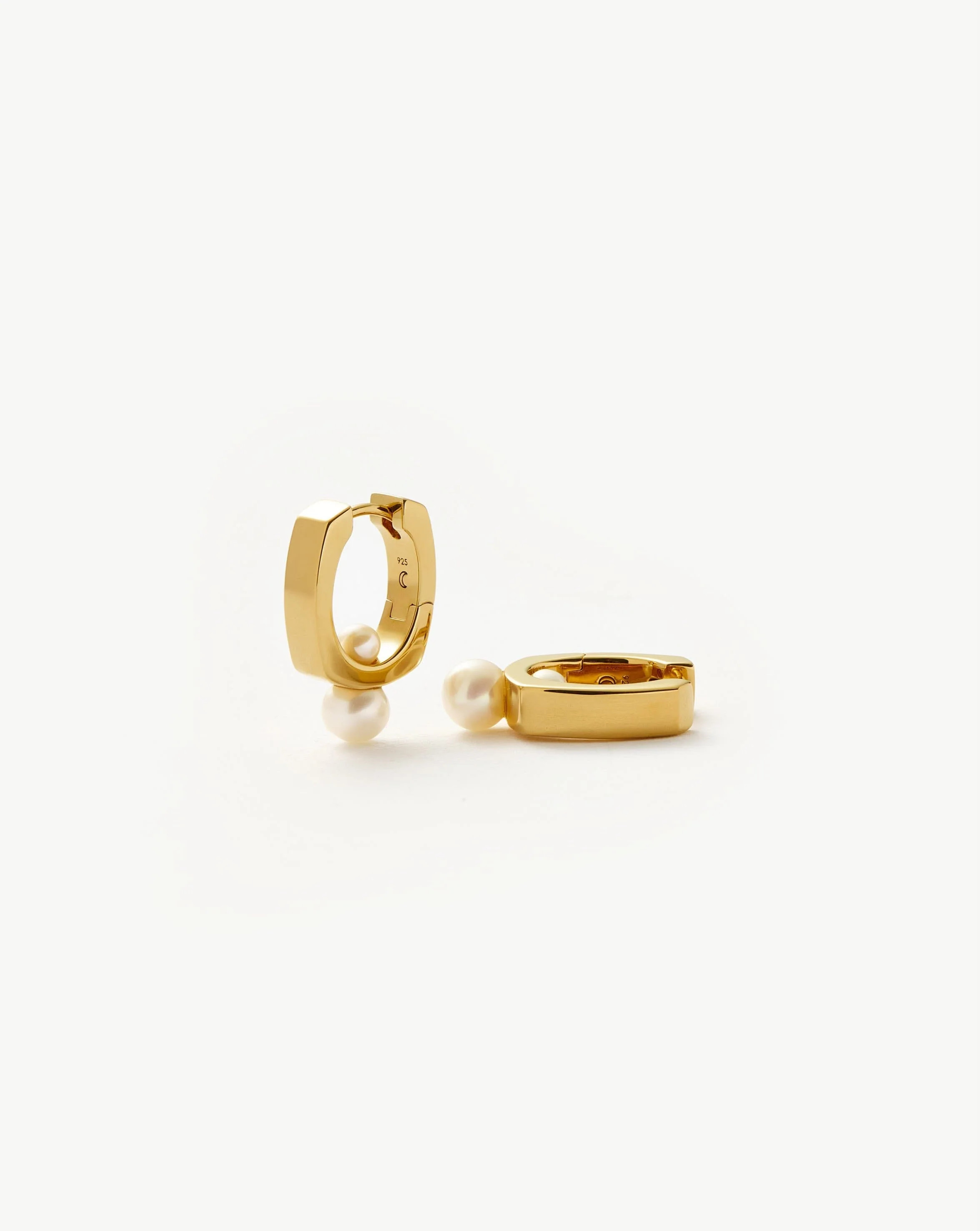 Button Pearl Square Small Hoop Earrings | 18ct Gold Plated/Pearl Earrings | Missoma UK