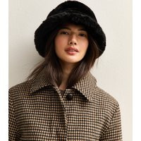 Black Faux Fur Bucket Hat New Look | New Look (UK)