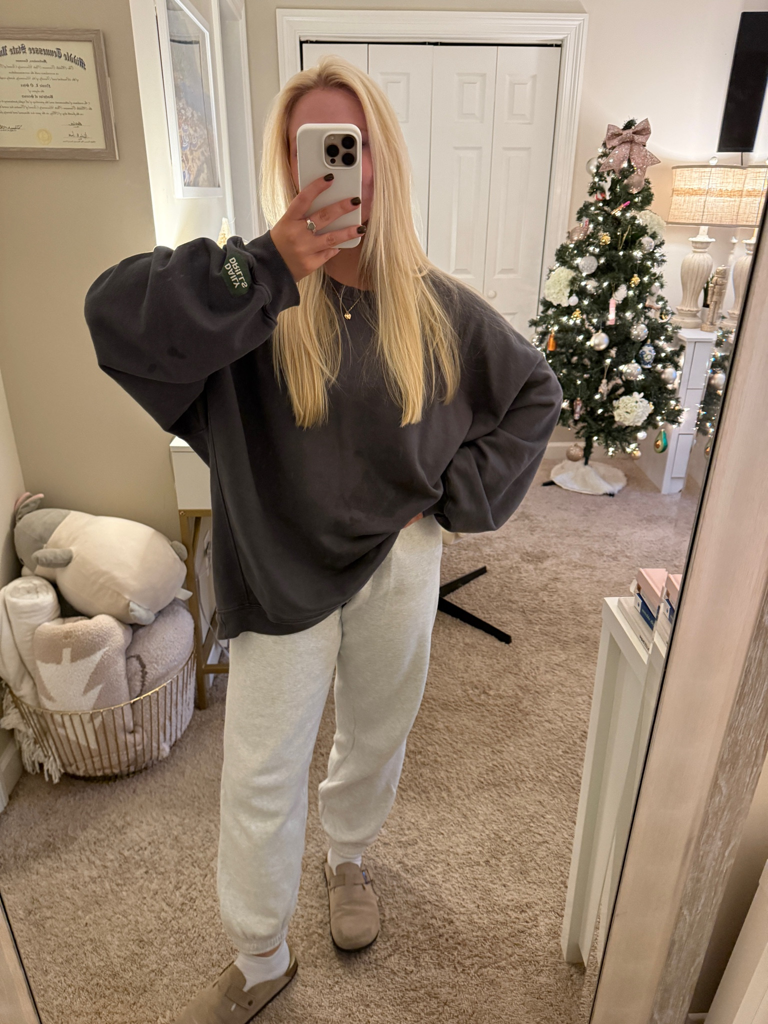 A cozy wfh outfit! ☕️🍂💻