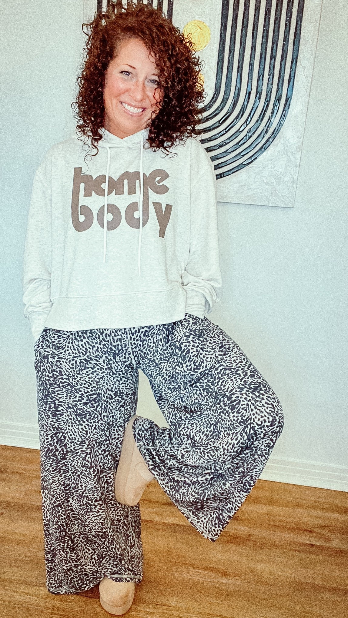 Work from home inspo 🤗

My exact color in these pants is sold out but there are some good colors still available. They are buttery soft, pockets and fold over at the waist! I got a short in length since I’m 5’ tall!
 

#LTKdayinmylife #LTKSaleAlert #LTKootd