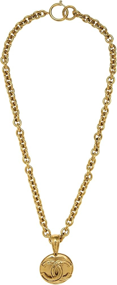 Amazon.com: Chanel, Pre-Loved Gold 'CC' Round Necklace, Gold : Clothing, Shoes & Jewelry | Amazon (US)