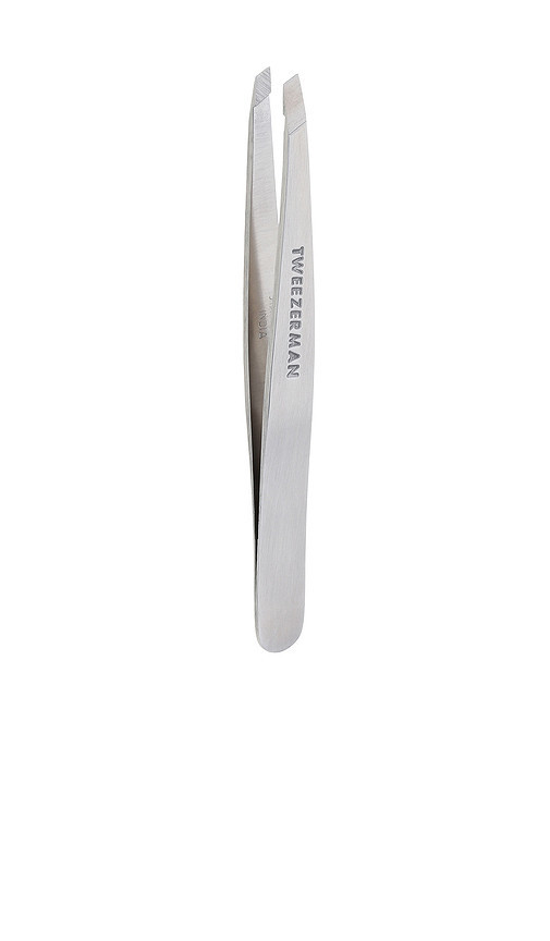 TWEEZERMAN Slant Tweezer in Metallic Silver. | Revolve Clothing (Global)