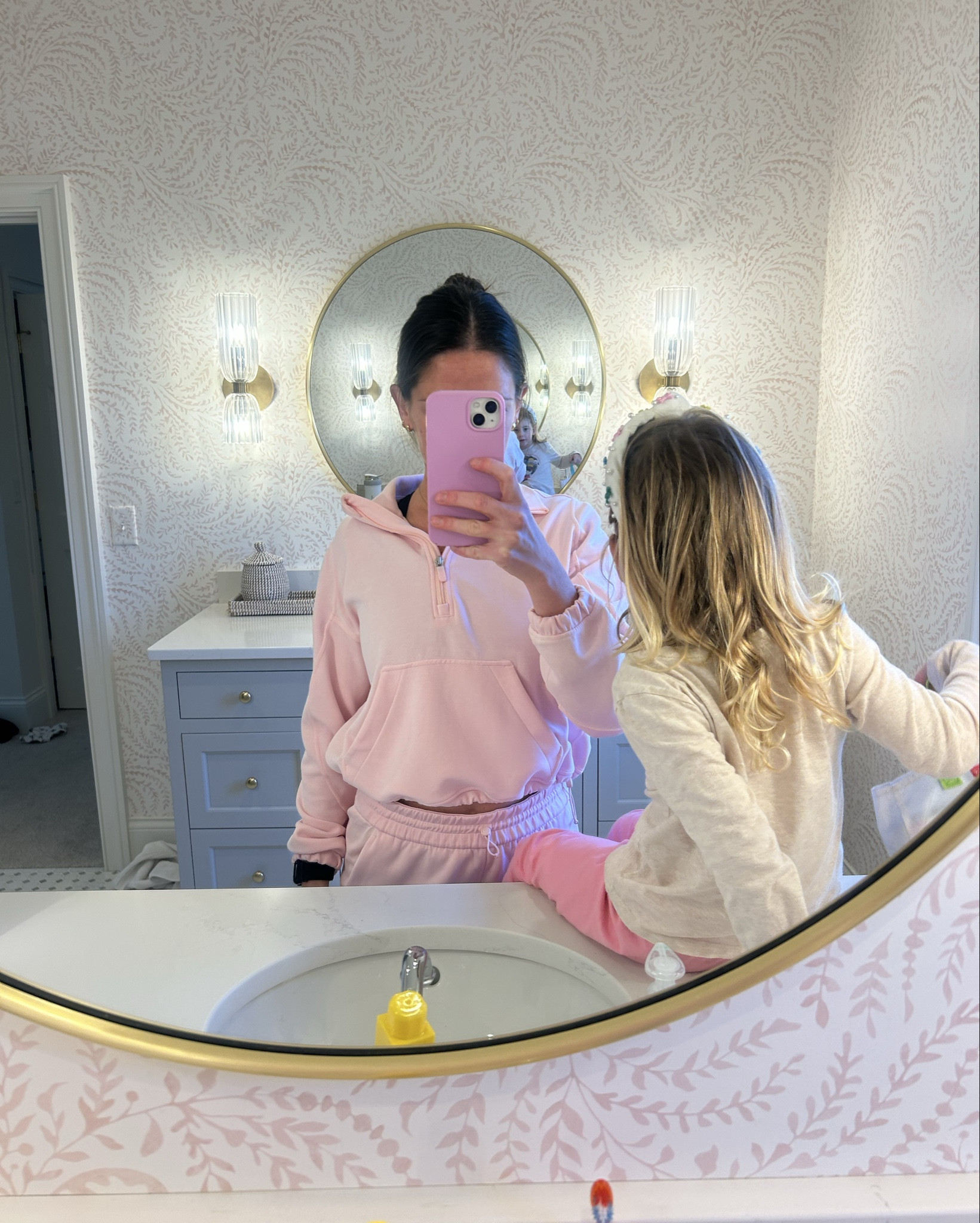 Adorable lululemon strawberry milkshake sweatsuit 💗

#LTKActive #LTKFitness #LTKStyleTip