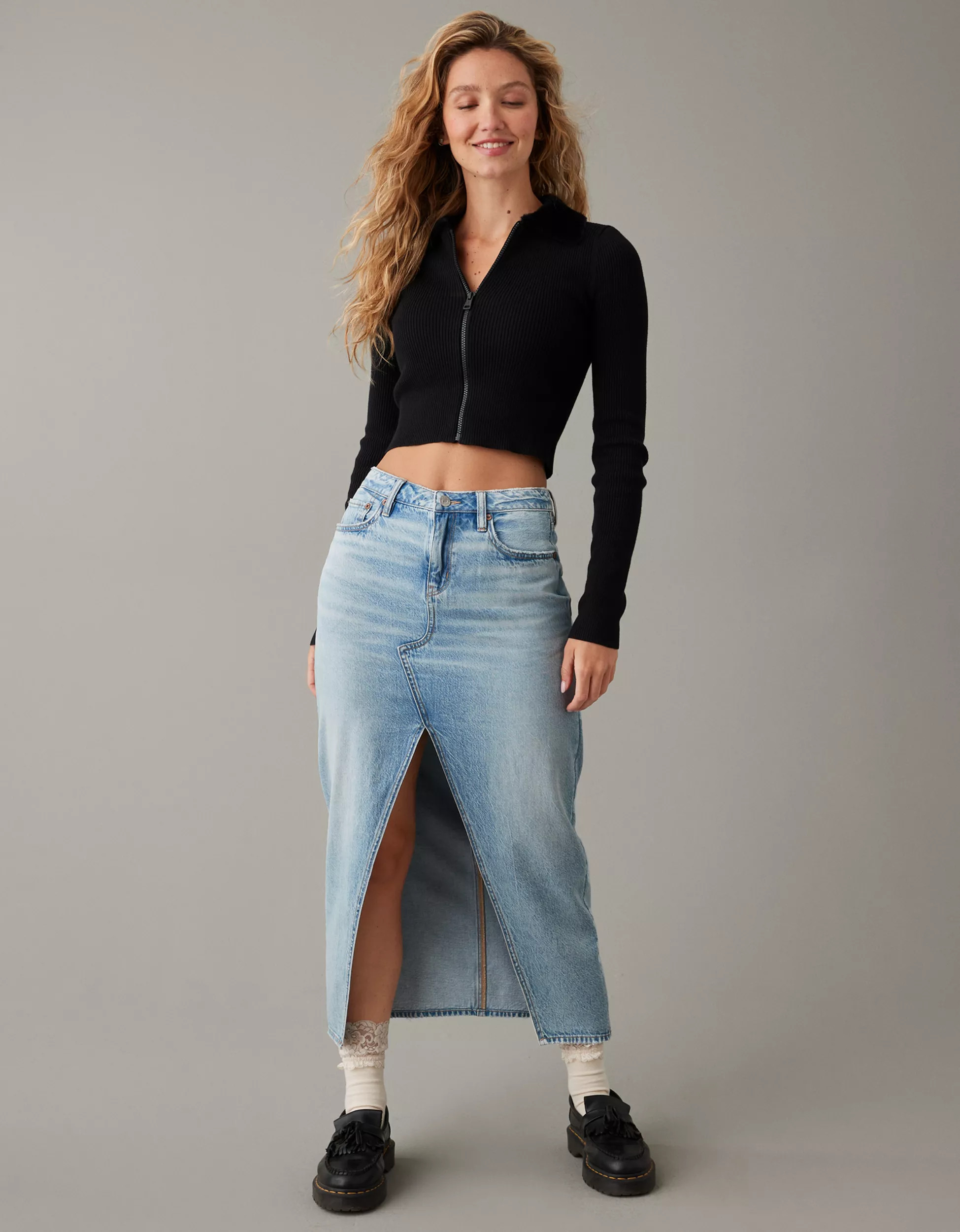 AE Cropped Eyelash-Collar Full-Zip Sweater | American Eagle Outfitters (US & CA)