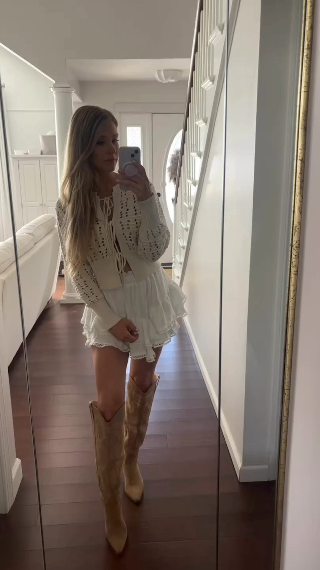 Easy fall feminine look! Boots are so comfy and love the height 