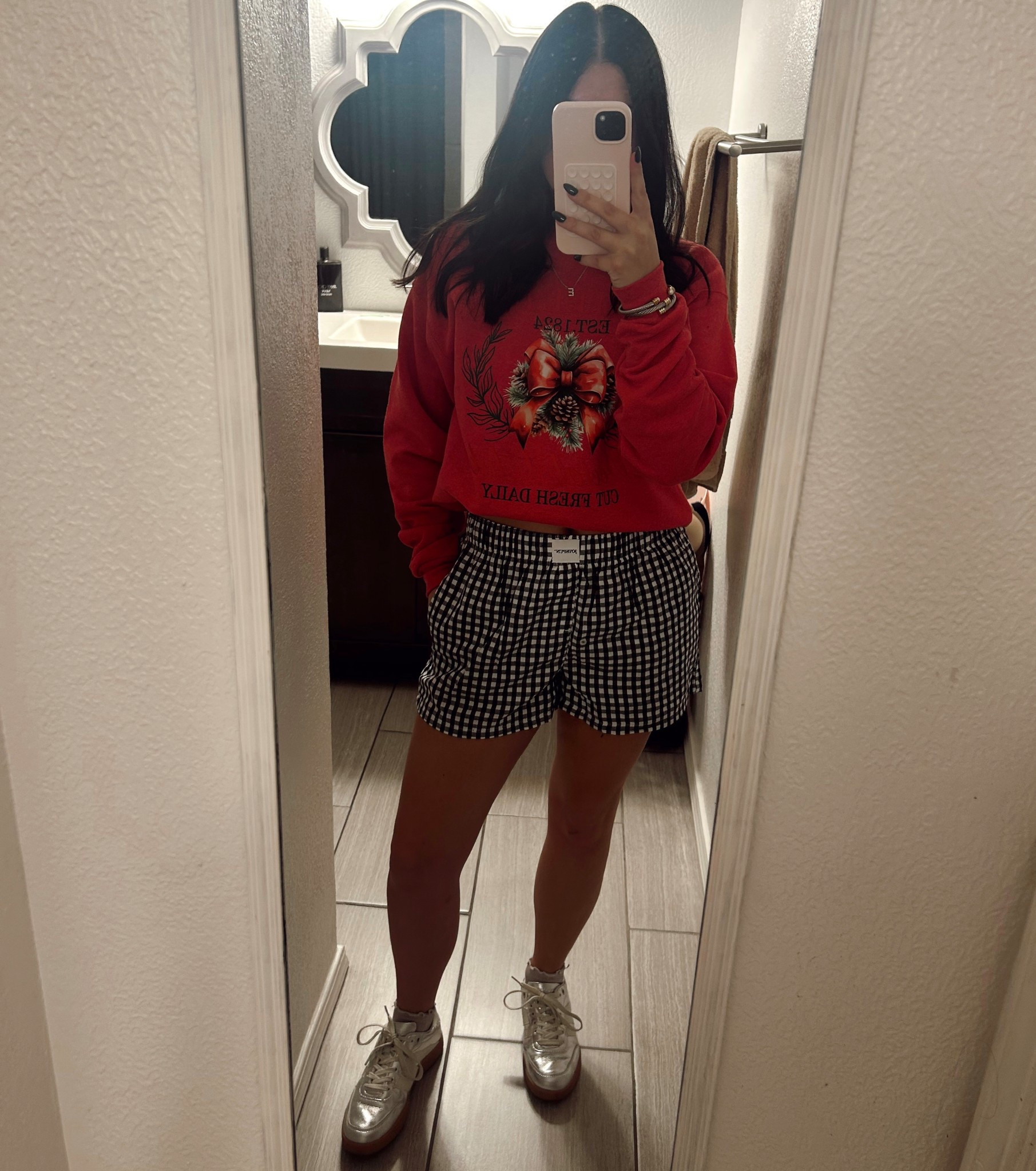 christmas eve ootd ❤️

christmas eve, christmas outfit inspo, ootd, amazon fashion, amazon finds, walmart fashion, walmart finds 

#LTKGiftGuide #LTKootd #LTKHoliday