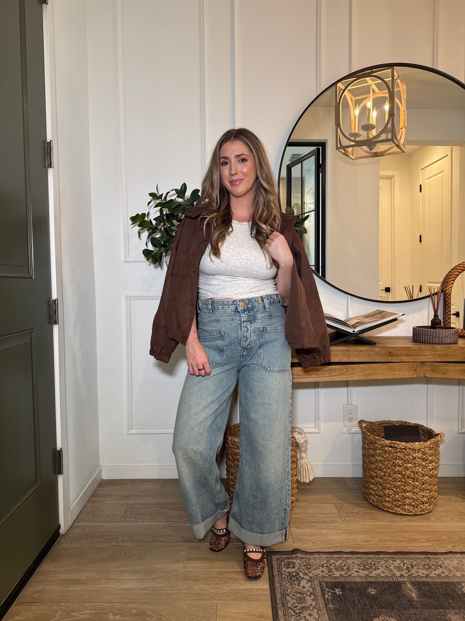 Fall closet staples! Love these pieces together 😍

Nordstrom Anniversary Sale
Free People Jeans
Fall Jacket

#LTKSaleAlert #LTKSeasonal
