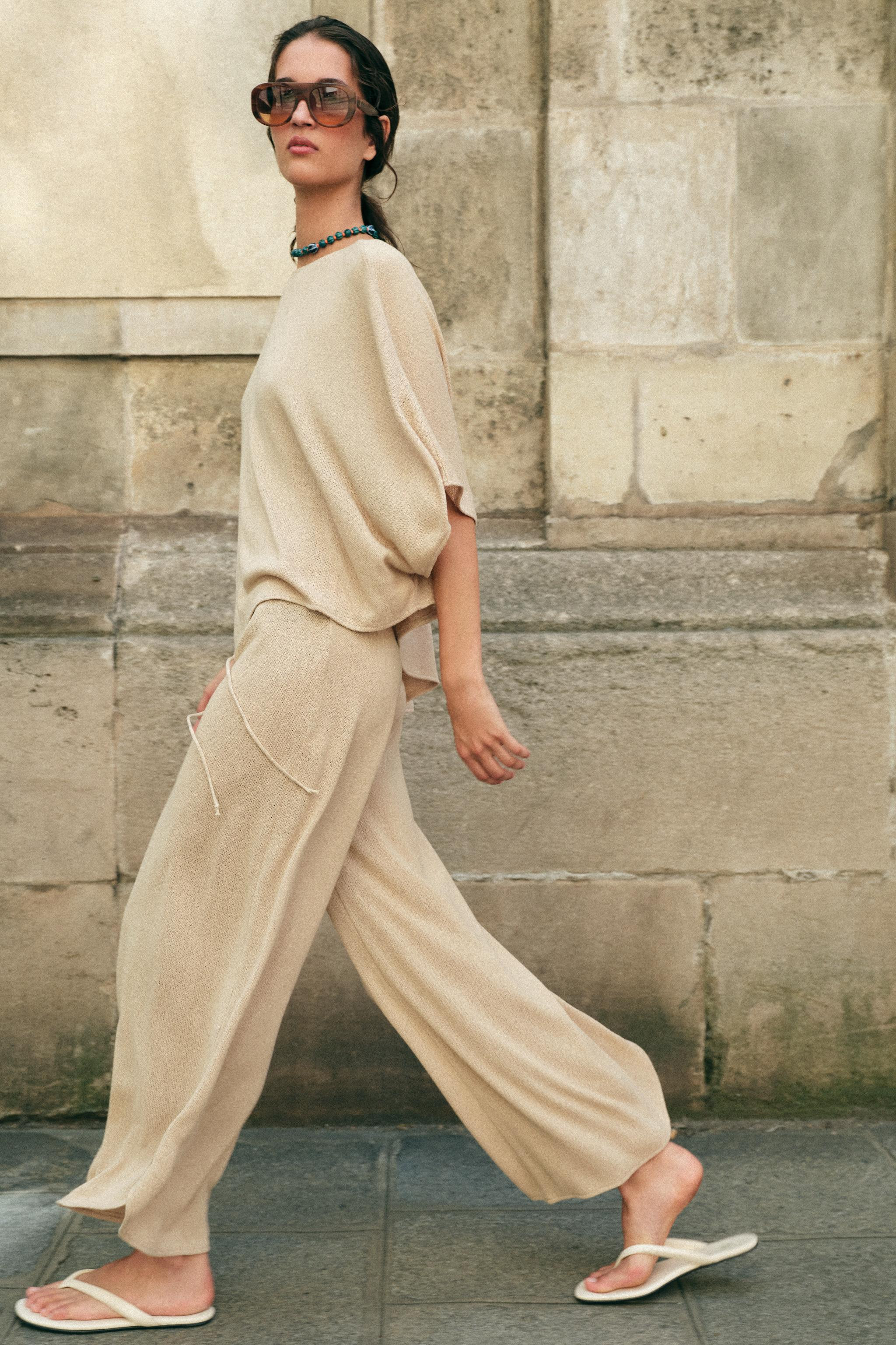 Light beige1058/622/721 | Zara IT