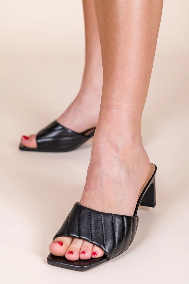 Anna Black Quilted Wide Classic Heel FINAL SALE | Pink Lily