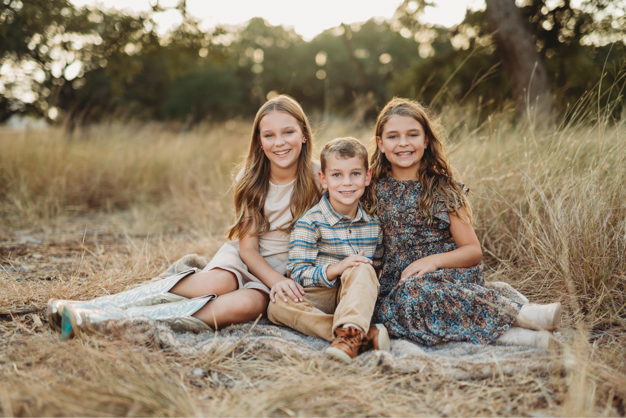 Fall family photos are here! 😍
Linked everything we’re wearing here! 

🔍 fall family photos, kids outfits, family outfits, Nordstrom style, outfit Inspo 

#LTKKids #LTKGiftGuide #LTKFamily