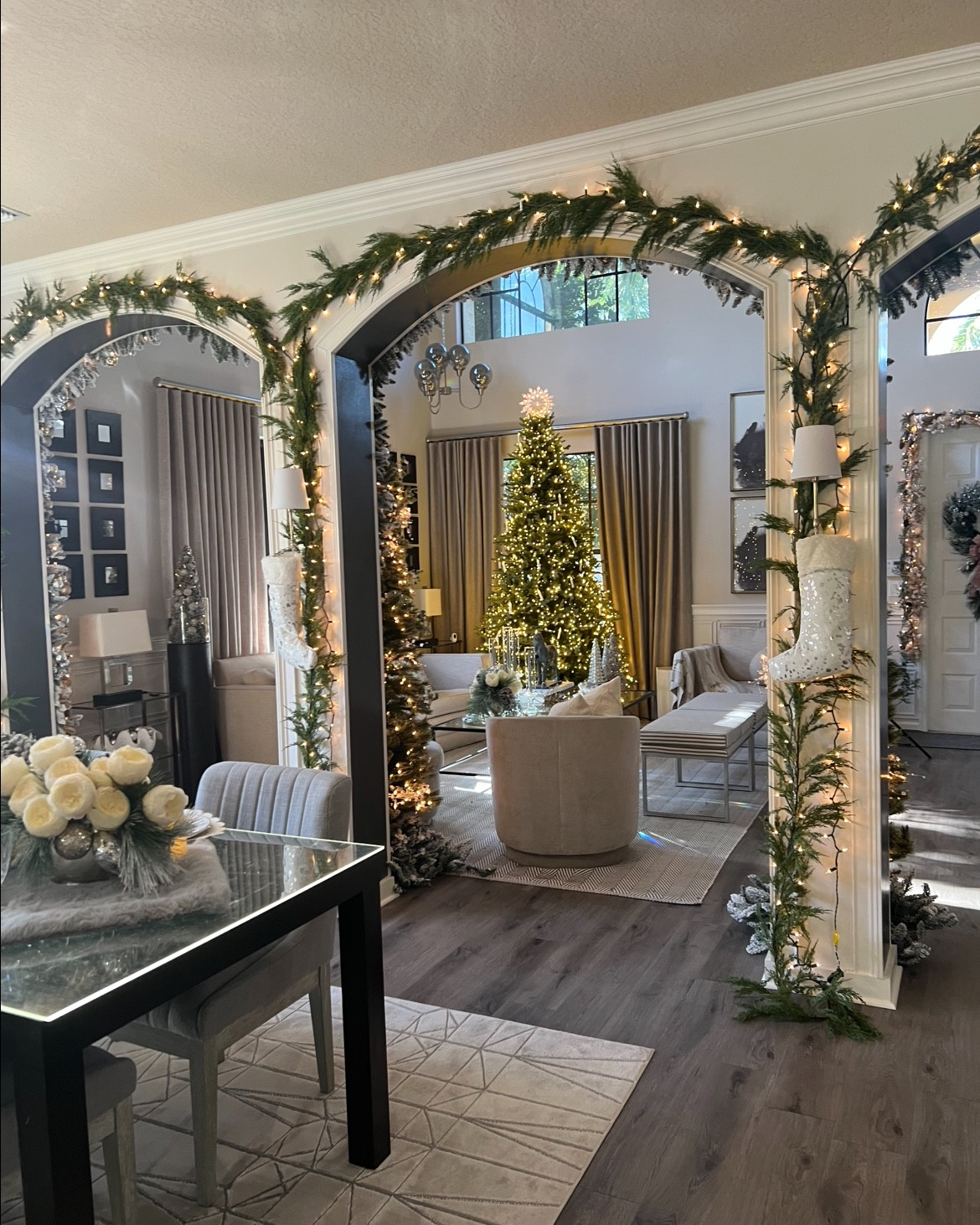 My winter wonderland living room decor! Wow I love the holidays 😍

#LTKSeasonal #LTKHoliday #LTKHome