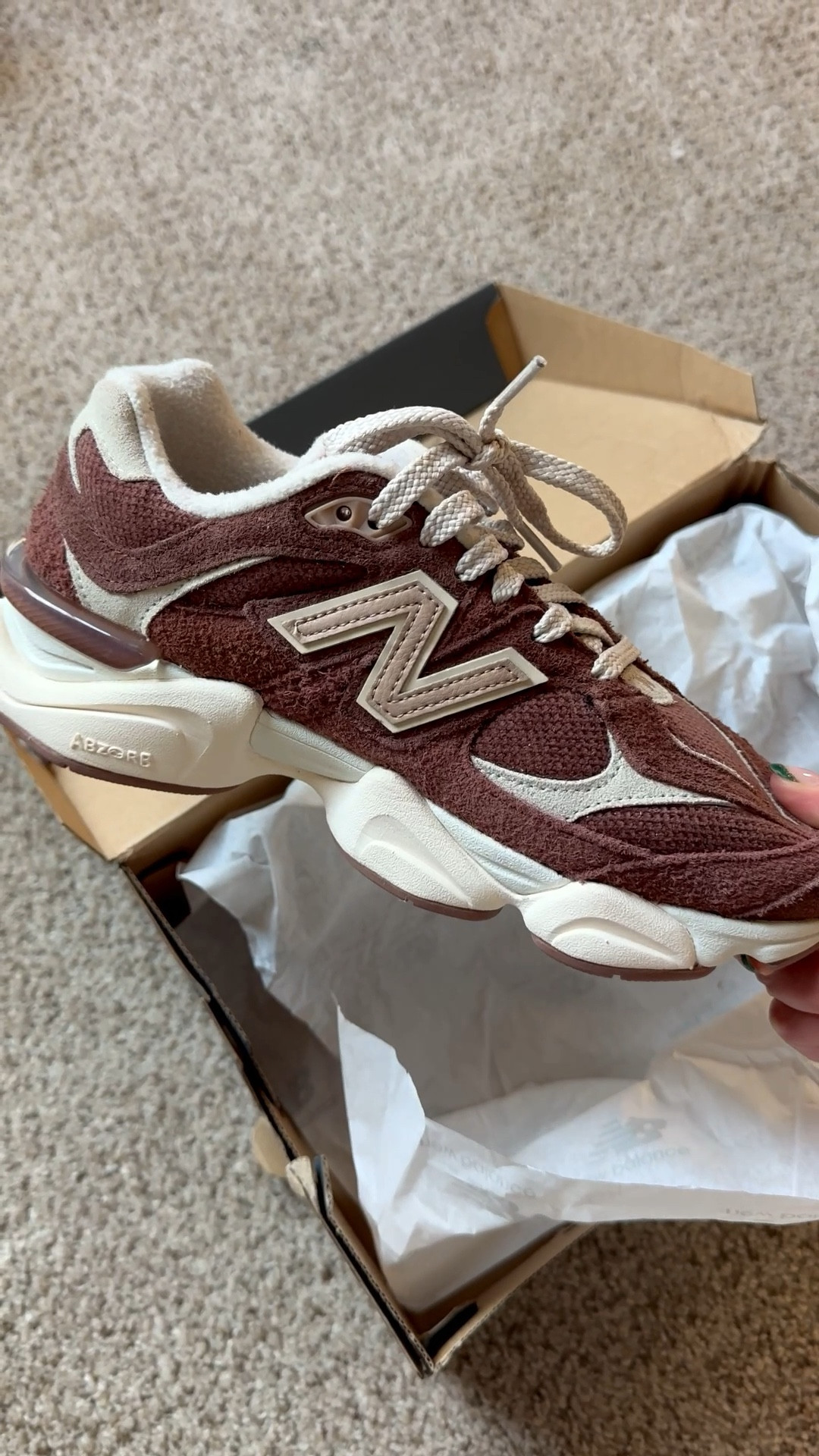 The cutest sneakers 👟😍

#LTKU #LTKSeasonal #LTKTravel