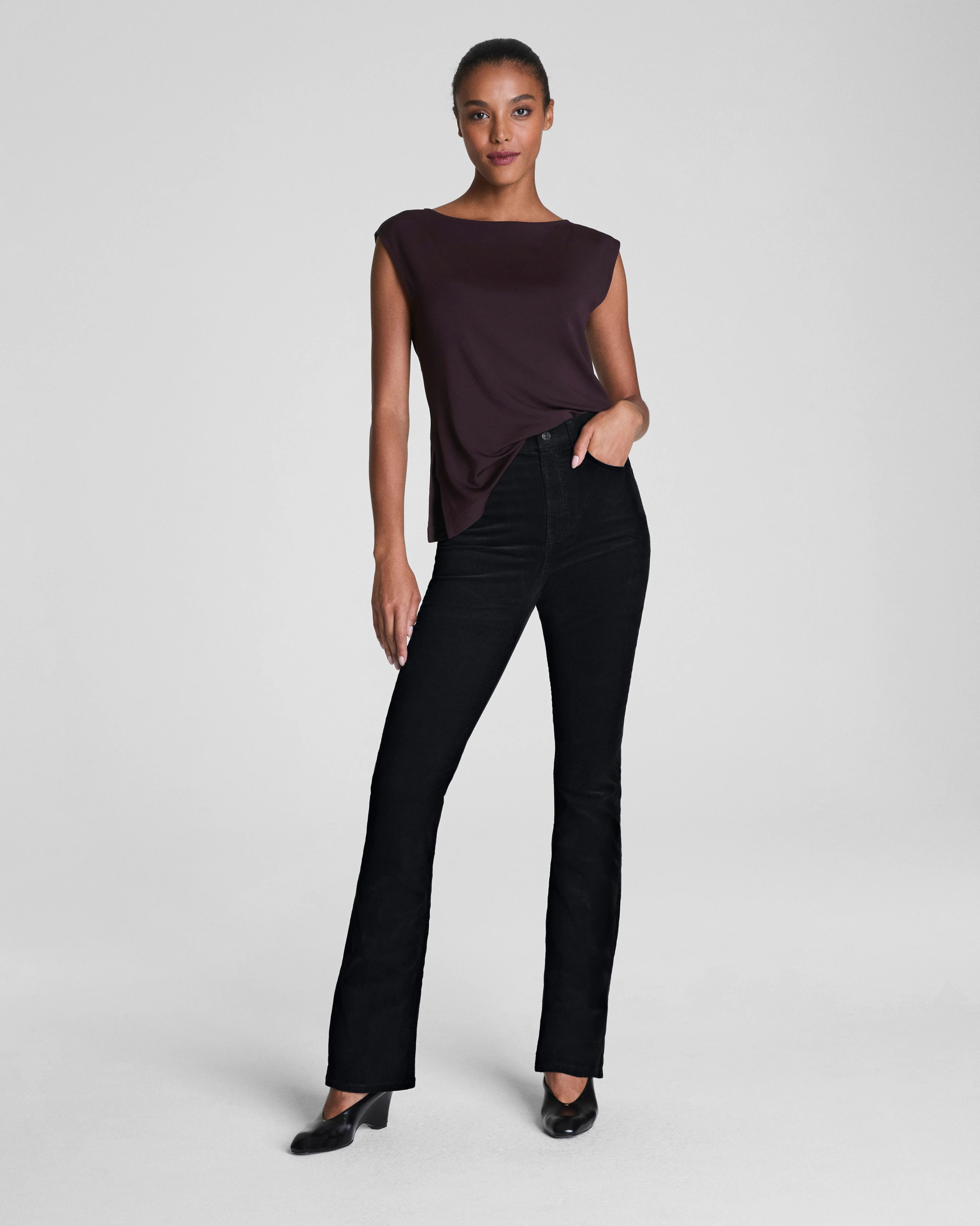 Corduroy Micro Flare Pants – SPANXshape™ 360 | SPANX | Spanx Canada