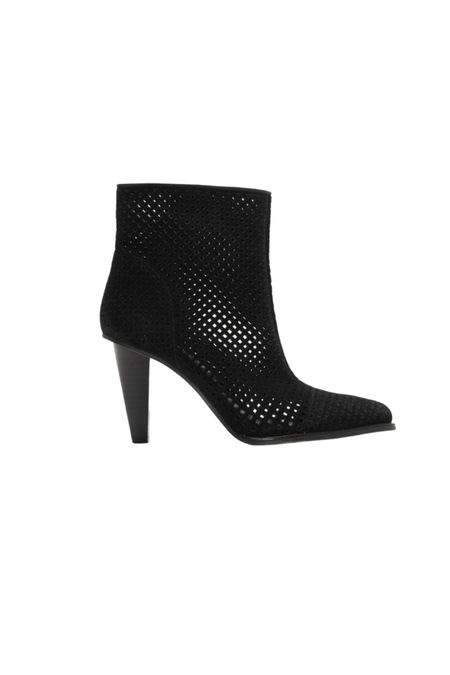 Weekly Favorites- Bootie Roundup - November 3, 2022 #boots #fashion #shoes #booties #heels #heeledboots #fallfashion #winterfashion #fashion #style #heels #leather #ootd #highheels #leatherboots #blackboots #shoeaddict #womensshoes #fallashoes #wintershoes #black #blackleatherboots

#LTKshoecrush #LTKSeasonal #LTKstyletip