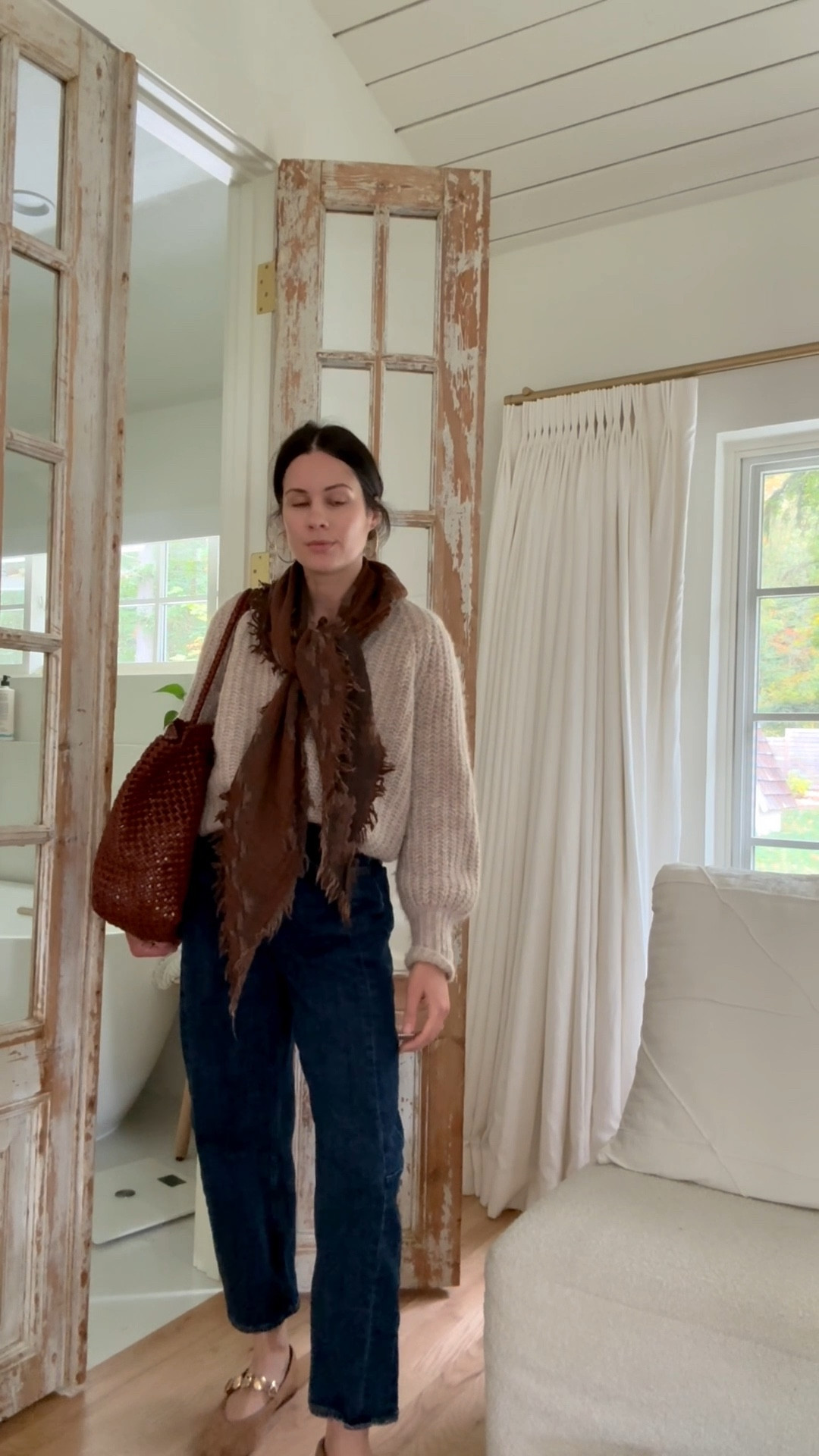Neutral fall outfit 🍂🤎
Perfect capsule wardrobe look: cozy cardigan, classic scarf, easy barrel jeans, ballet flats, and a timeless cognac tote.

Sezane Emile Cardigan (Light Beige)
Aritzia Wilfred Faroe Merino Wool Triangle Scarf
Old Navy High-Waisted Barrel Ankle Jeans
Dolce Vita Relan Ballet Flats (Lt Brown Suede)
Rails Brava Tote (Cognac)

#LTK #FallOutfit #NeutralStyle #CapsuleWardrobe #OOTD #ChicAndCozy

#LTKSeasonal #LTKFindsUnder100 #LTKSaleAlert