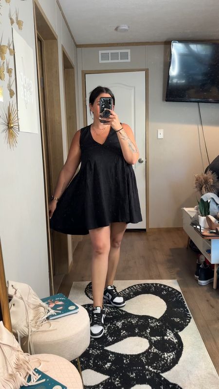 This is my favorite free people lookalike! It is so comfy and flowy for the summer. Plus it has pockets!! 

FP style
Look for less
Free People
Summer dress
Dress
Summer outfit 

#LTKFindsUnder50 #LTKVideo #LTKMidsize
