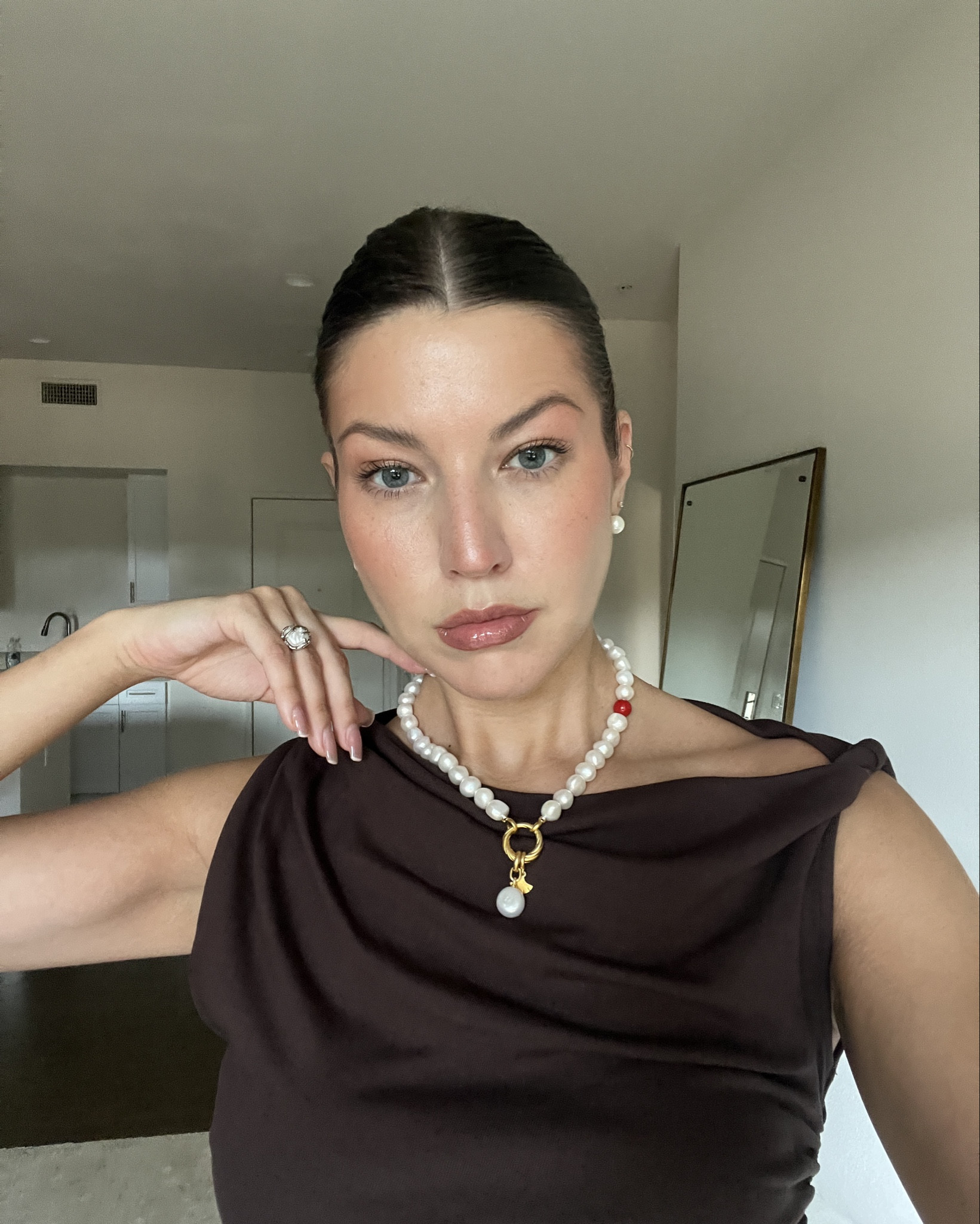 I found most stylish pearl choker on the planet 🐚🤍

#LTKWedding #LTKStyleTip