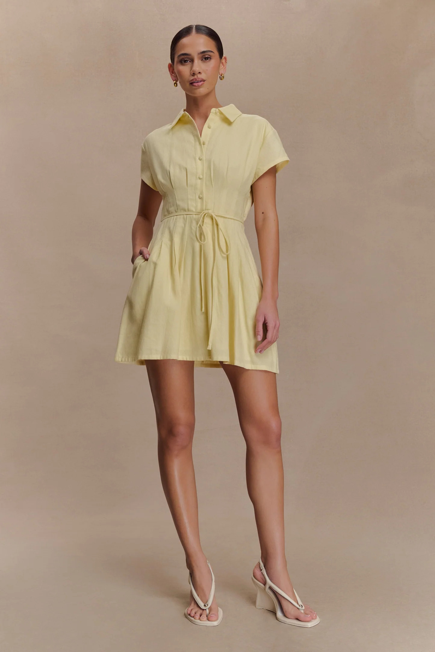 Buttoned Linen Mini Dress - Lemon | MESHKI US