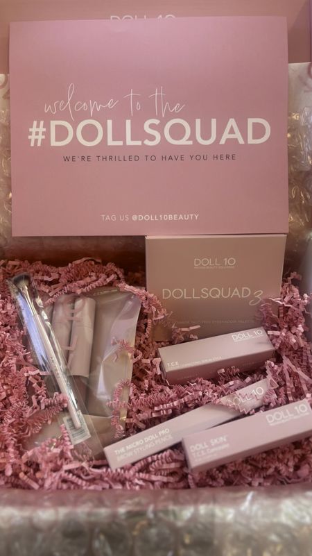 I am so excited to unbox and tear into the these goodies. I have been a huge fan of Doll 10 for a few years and love their makeup for my aging skin. The T.C.E. collection is a must. It makes my skin look flawless. Which is a feat these days. 

I’ve linked everything that was in the box here. The palette can’t be missed! 💙

#LTKfindsunder50 #LTKbeauty #LTKover40