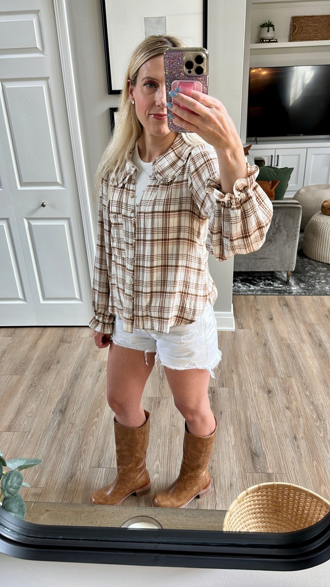 Summer into Fall transitional outfit! ☀️🍁  These boots are true to size and super comfy. I linked all the exact items I could and some alternative items as well! 

#LTKStyleTip #LTKFindsUnder100 #LTKShoeCrush
