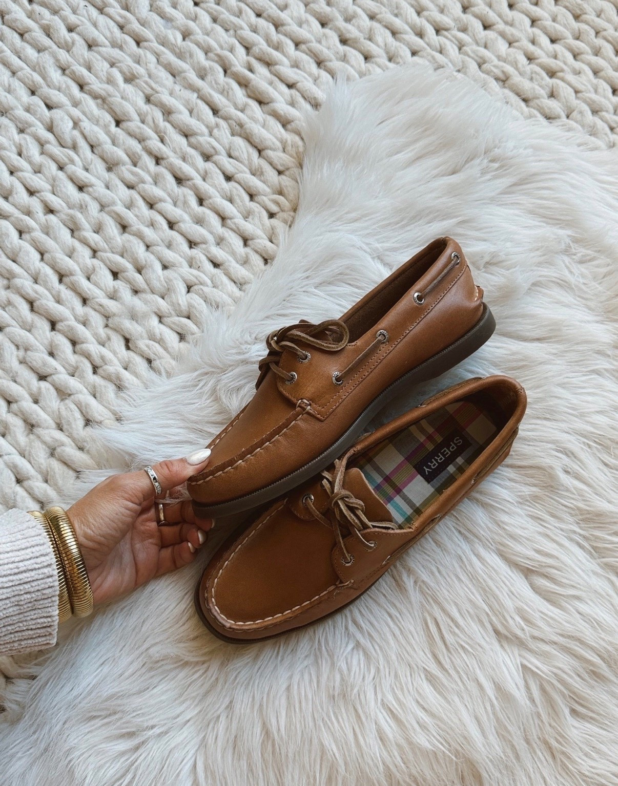 🤍 Boat shoes are comfortable & elevate ANY look. 

#LTKootd #LTKmomlife #LTKFindsUnder100