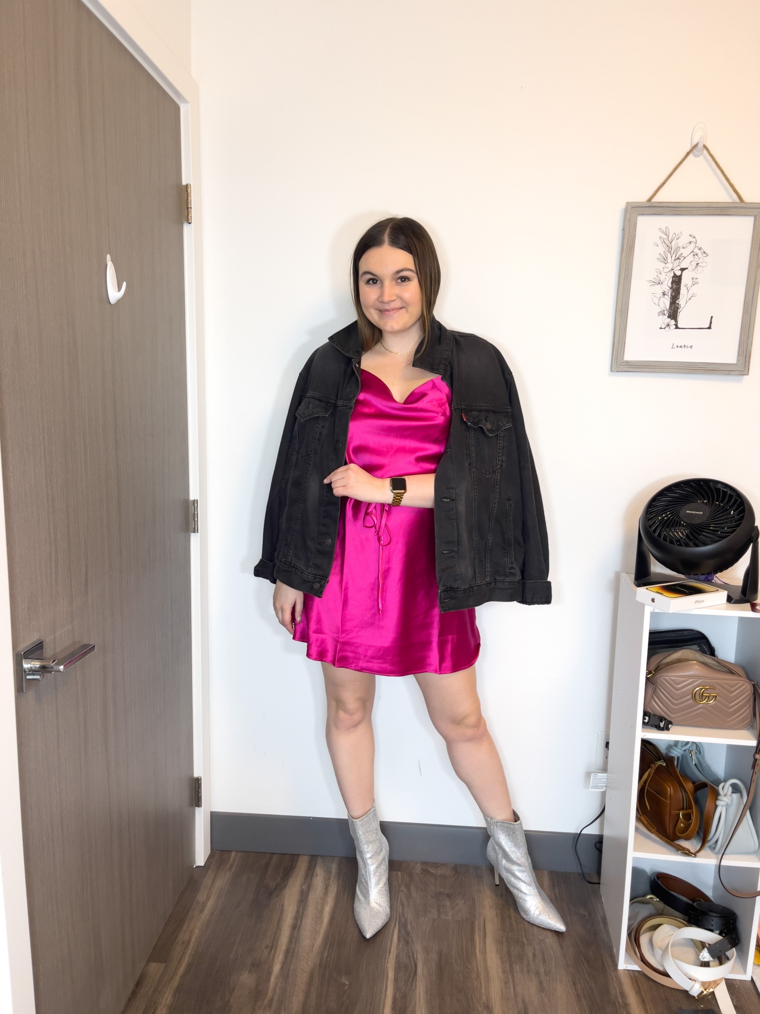 Edgy girls night out outfit idea!

I’m wearing a men’s XL jacket and size 9.5 boots 

#LTKunder100 #LTKshoecrush #LTKSeasonal