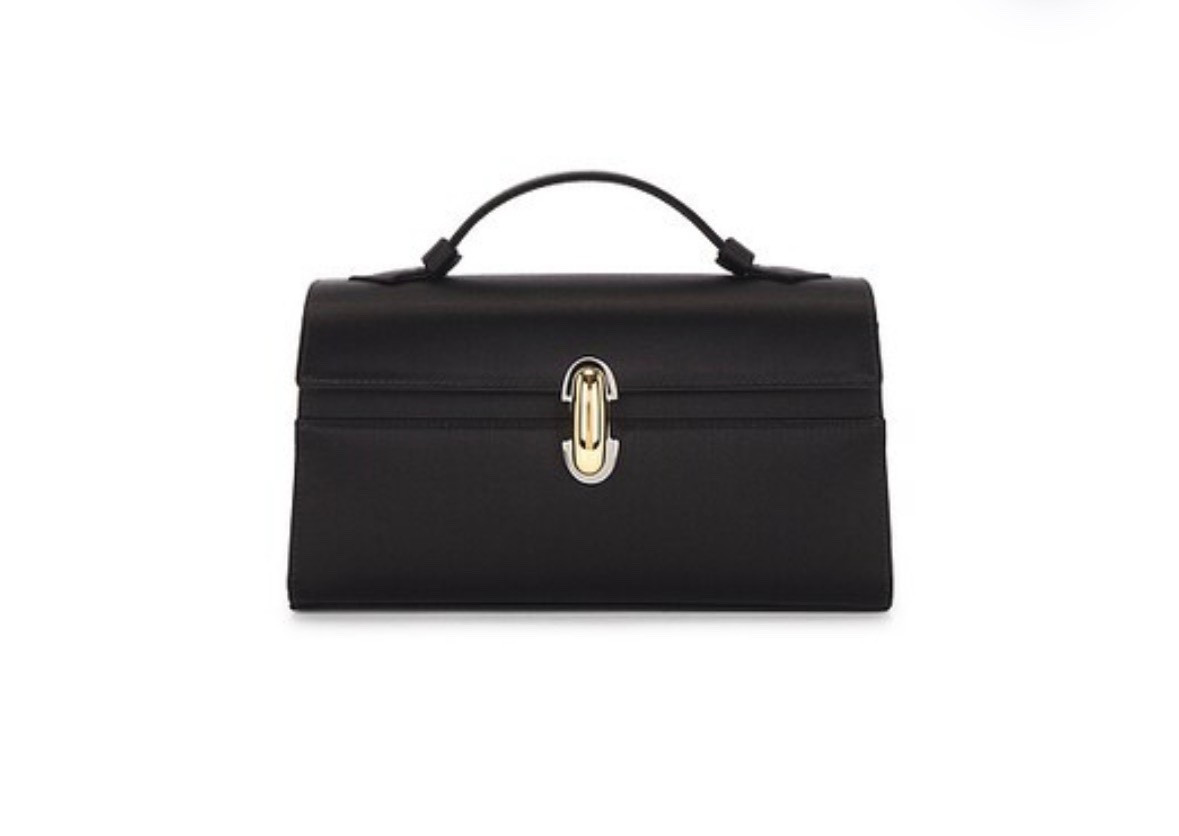 Savette pochette satin 👀
Use code “tulip” for 10% off