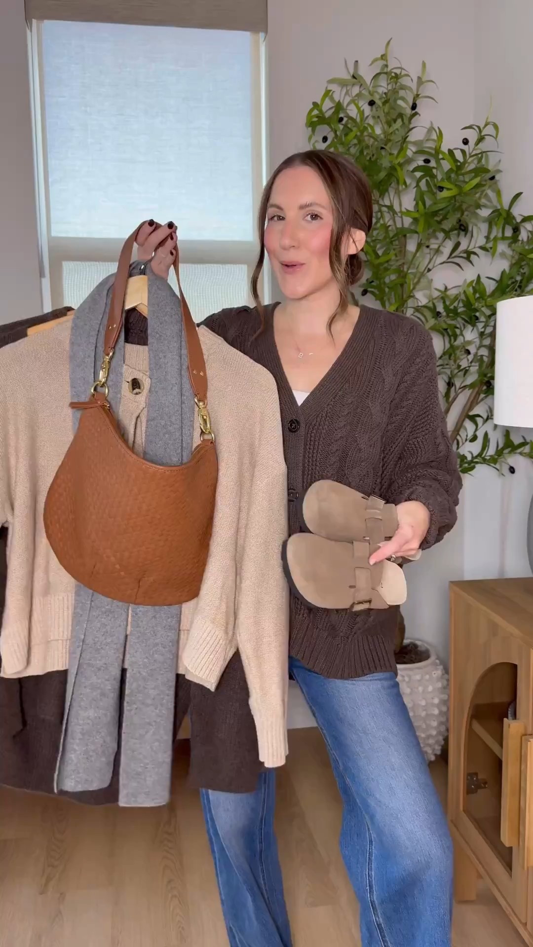 Quince gifts for her🎁 Giftable closet staples she wants from @onequince #quincepartner

Gifting | gift idea | sweater | chocolate brown | look for less | holiday gifts | gift guide | gifts for her 

#LTKHoliday #LTKGiftGuide

#LTKGiftGuide #LTKSeasonal #LTKHoliday