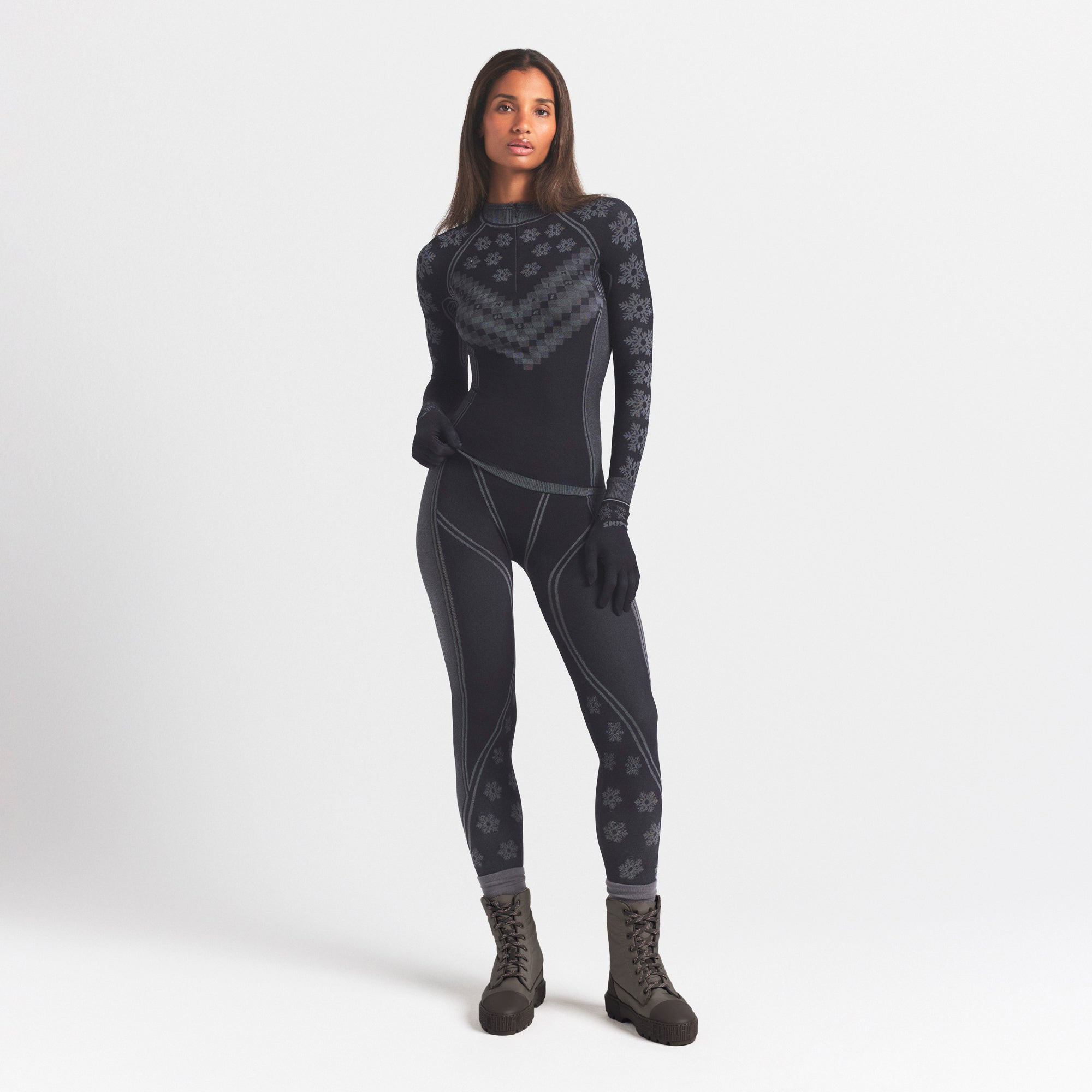 SKIMS Half Zip Long Sleeve | Black | Large/XL | SKIMS First Layers | SKIMS (US)