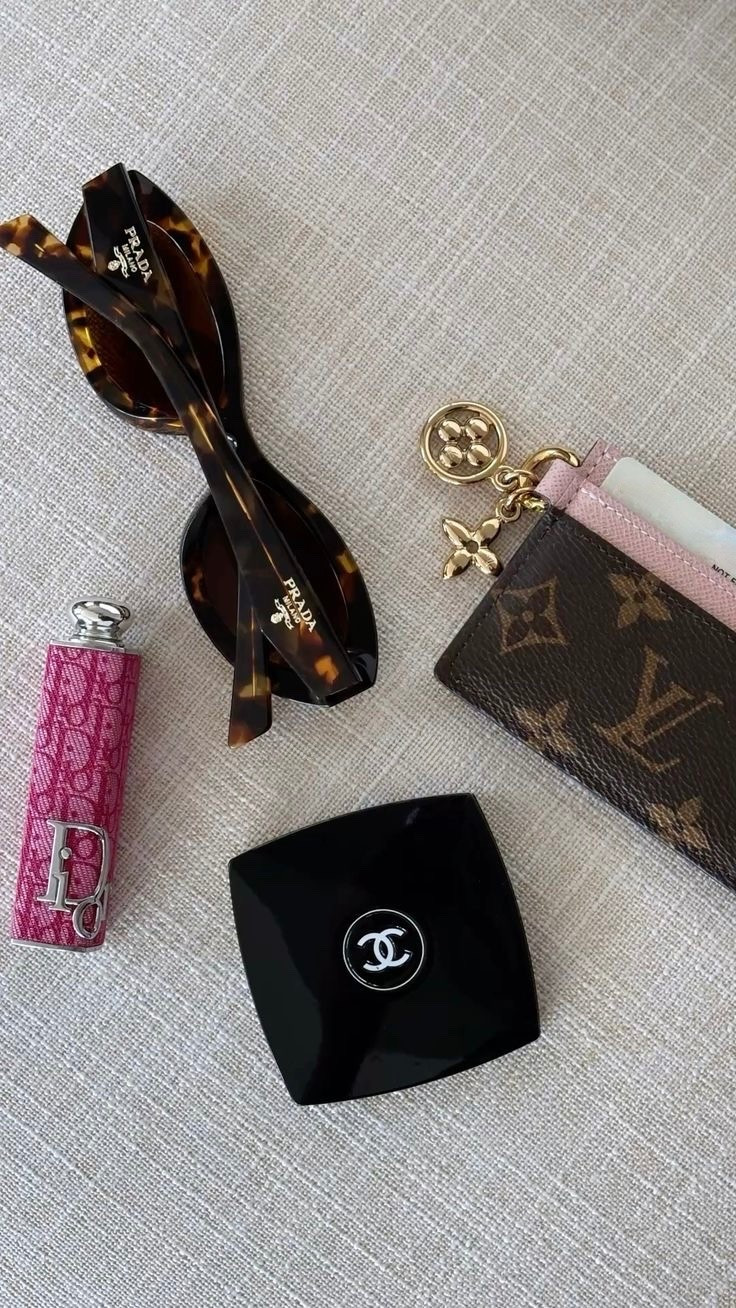 #LTKsale #LTKbeauty #LTKgiftguide